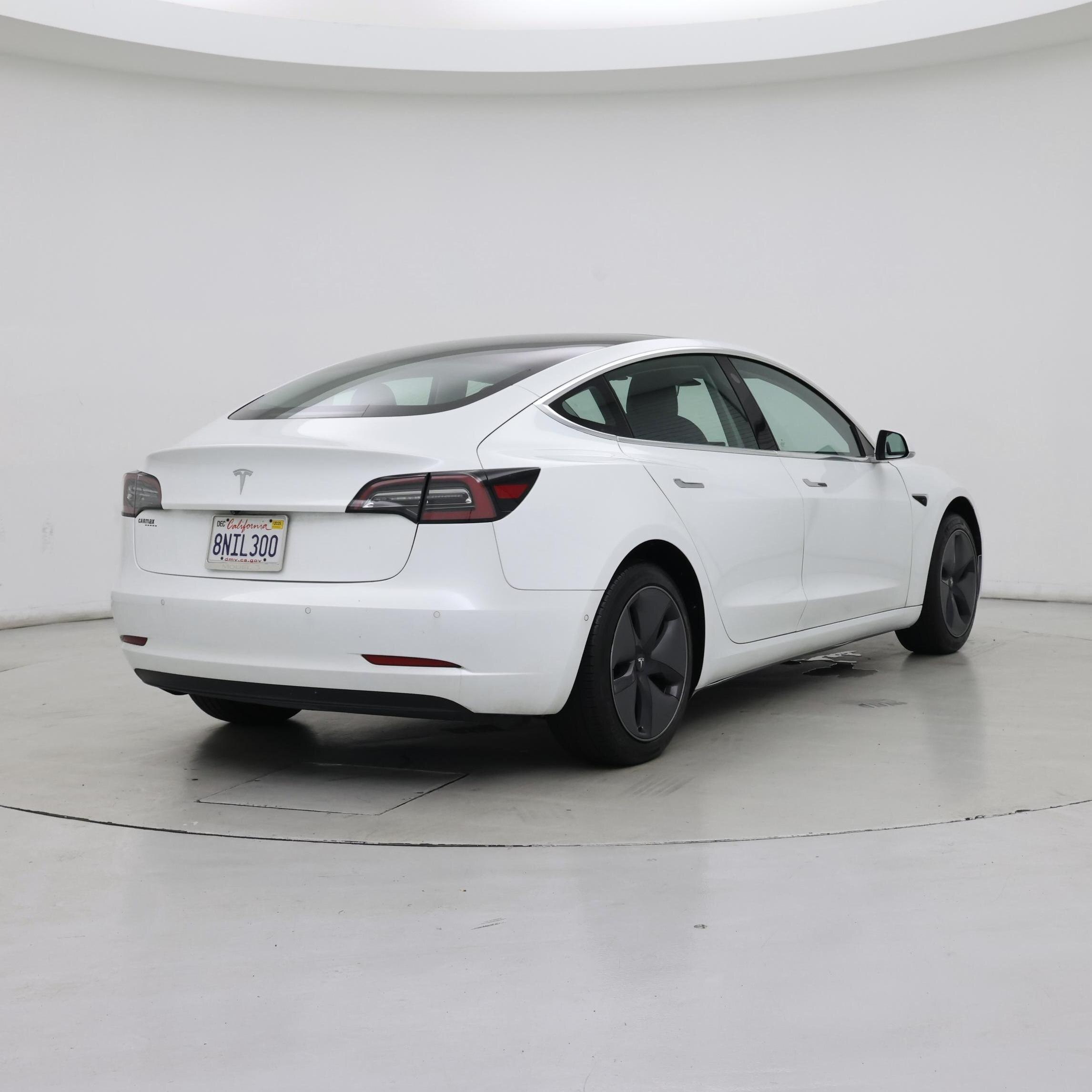 Thumbnail: 2020 Tesla Model 3 - 8