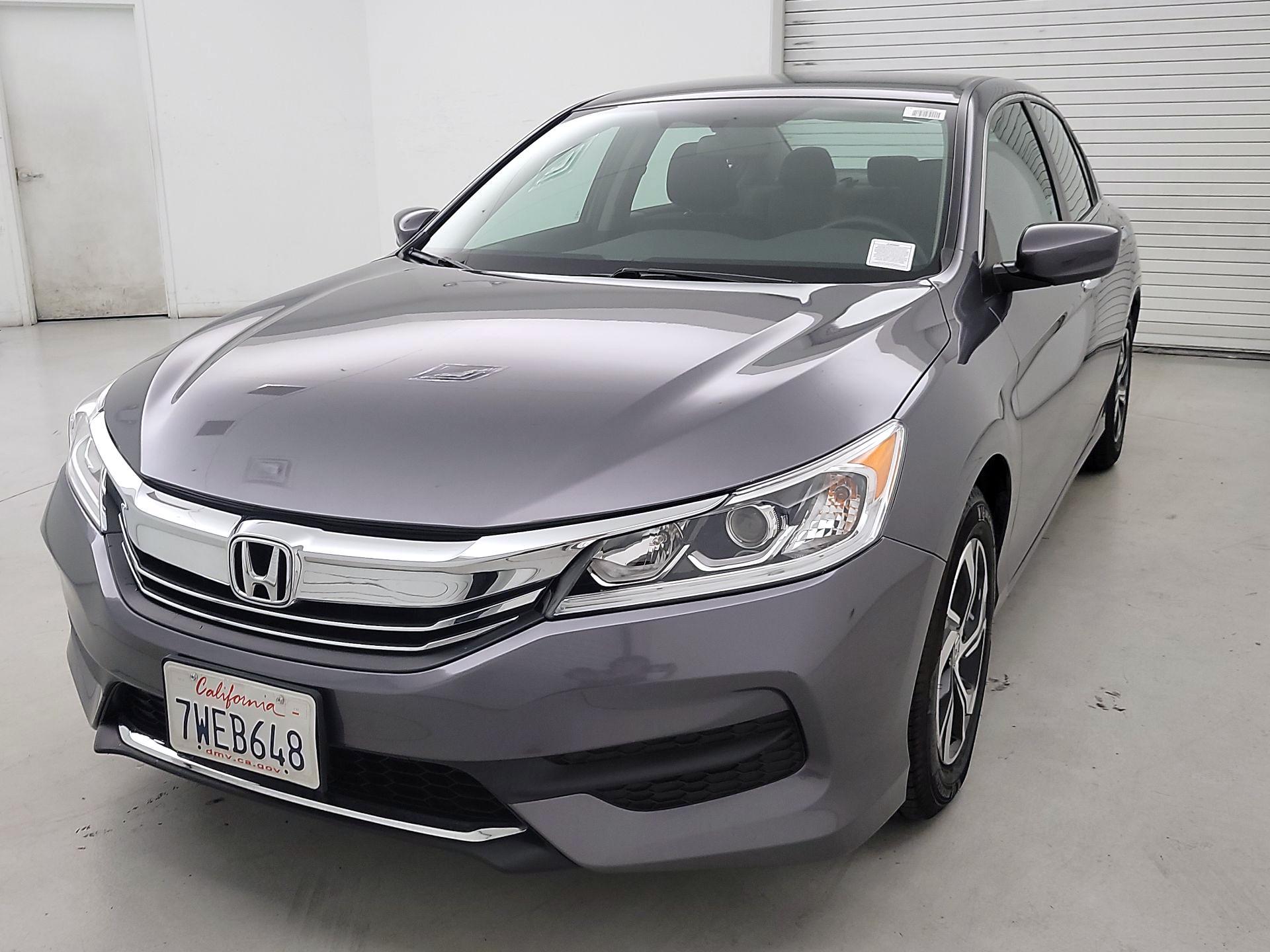 Thumbnail: 2017 Honda Accord - 3