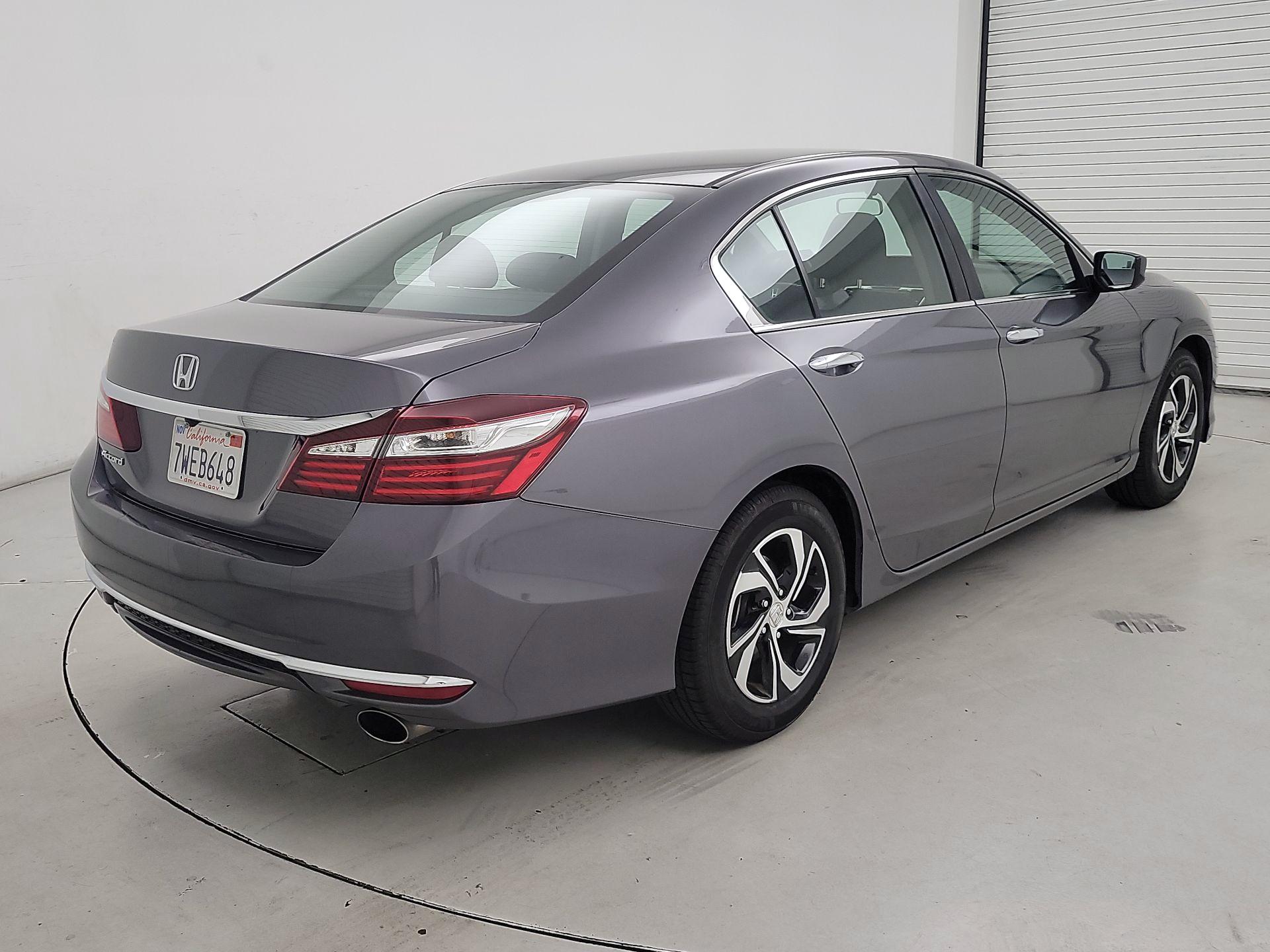 Thumbnail: 2017 Honda Accord - 5