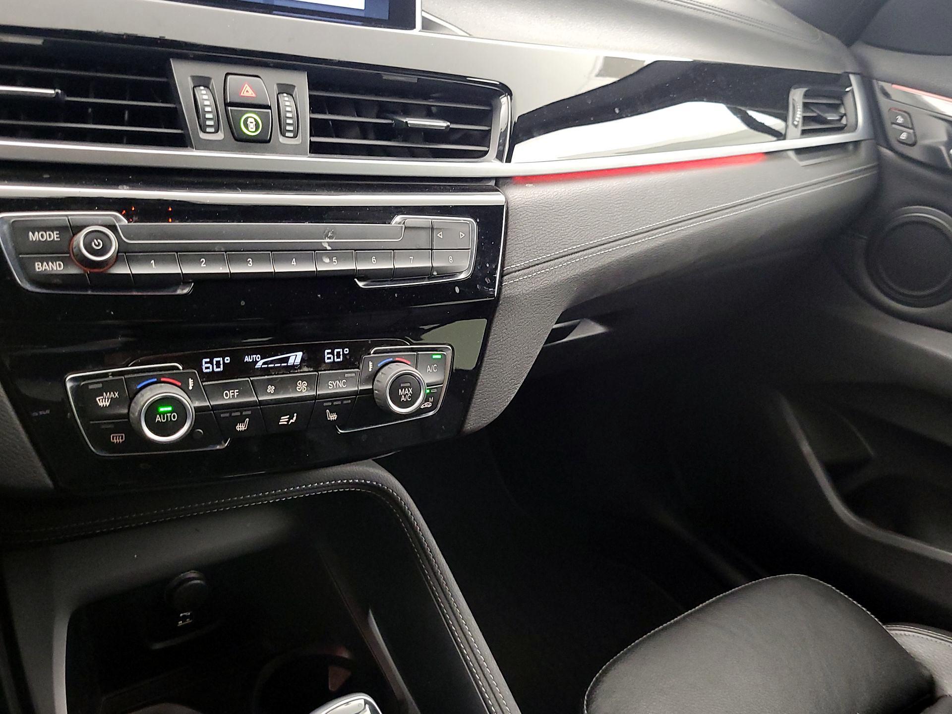 Thumbnail: 2020 BMW X1 - 17