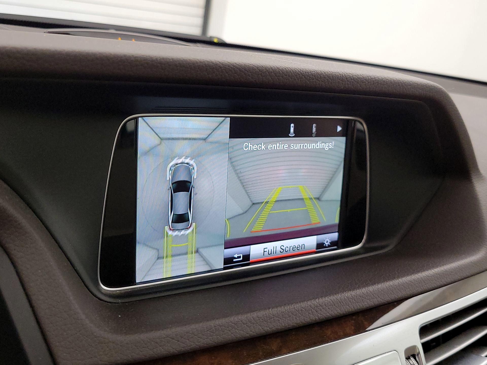 Thumbnail: 2015 Mercedes-Benz E-Class - 15