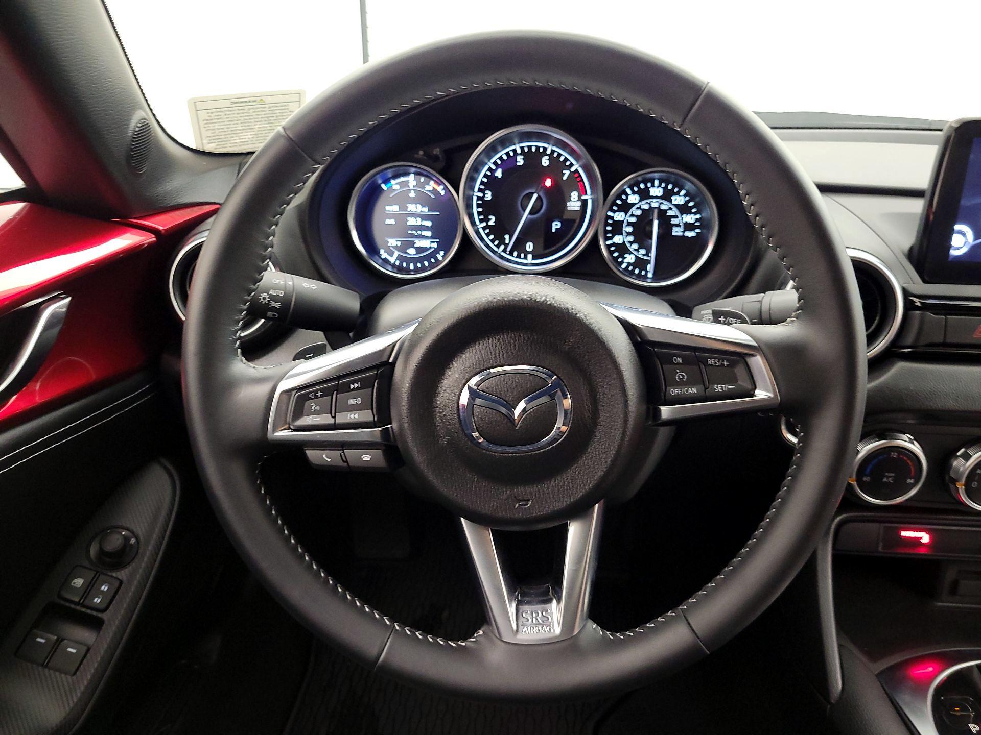 Thumbnail: 2022 Mazda MX-5 Miata - 10