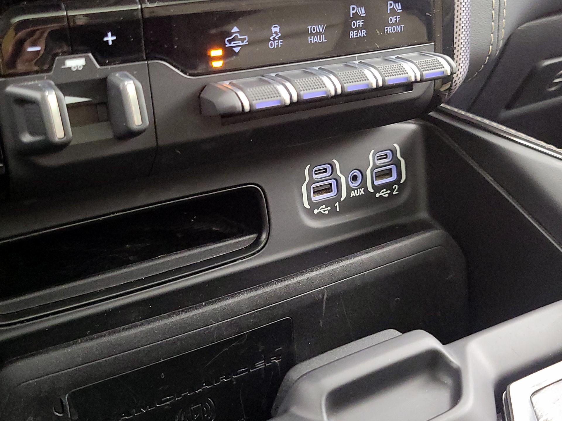 Thumbnail: 2020 RAM 1500 - 19
