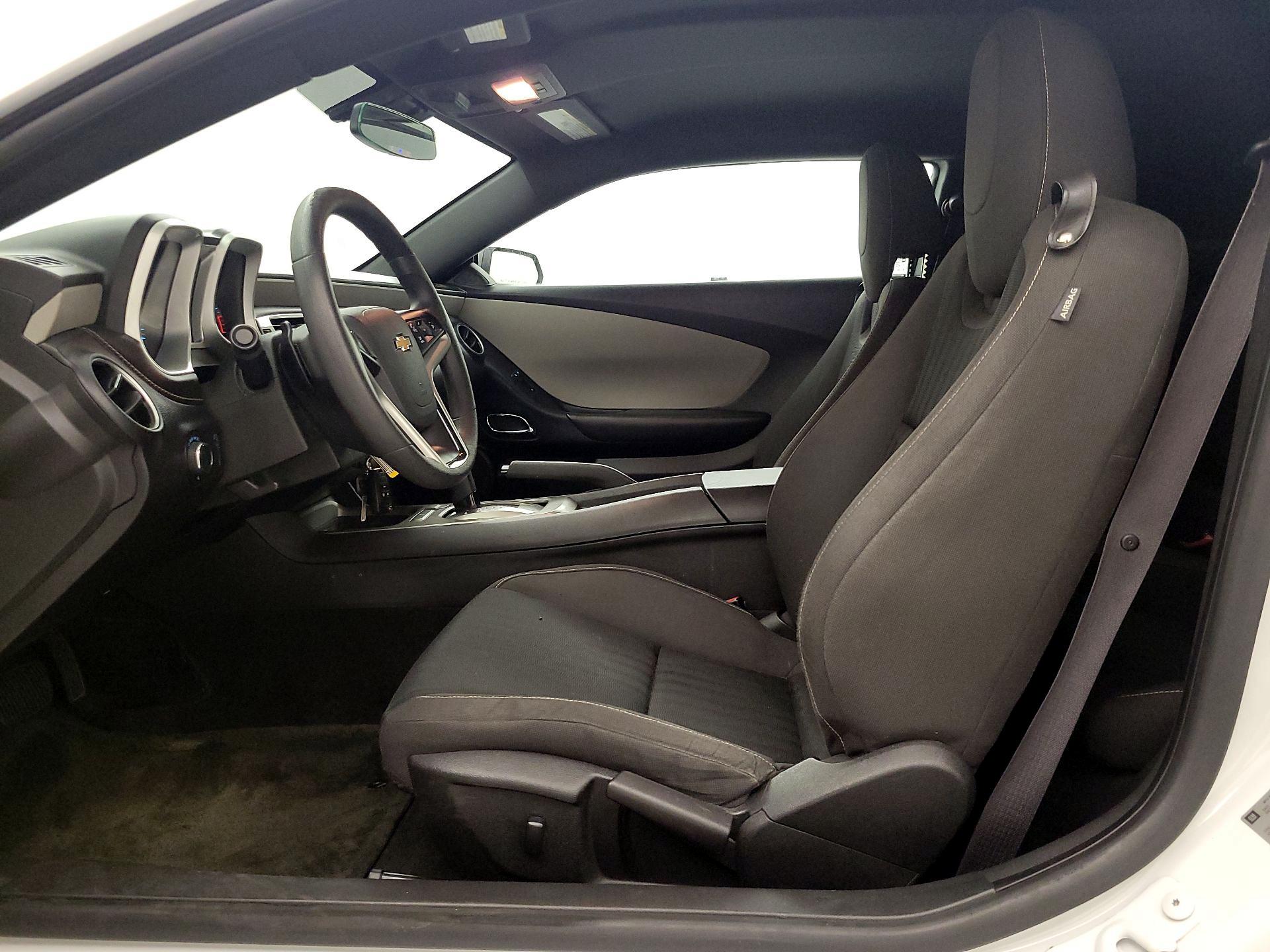 Thumbnail: 2015 Chevrolet Camaro - 11