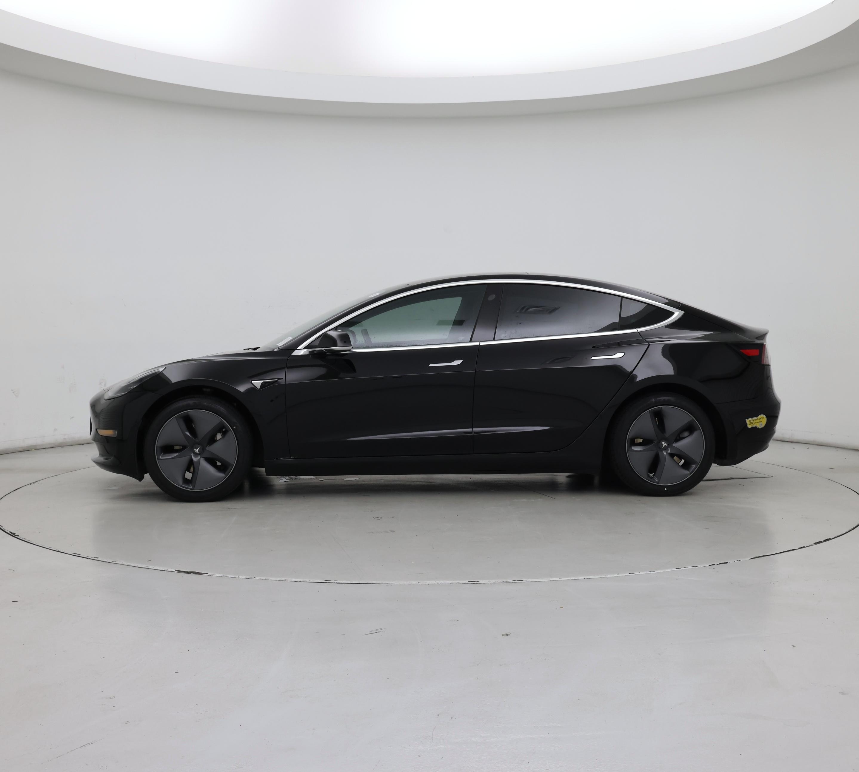 Thumbnail: 2019 Tesla Model 3 - 3