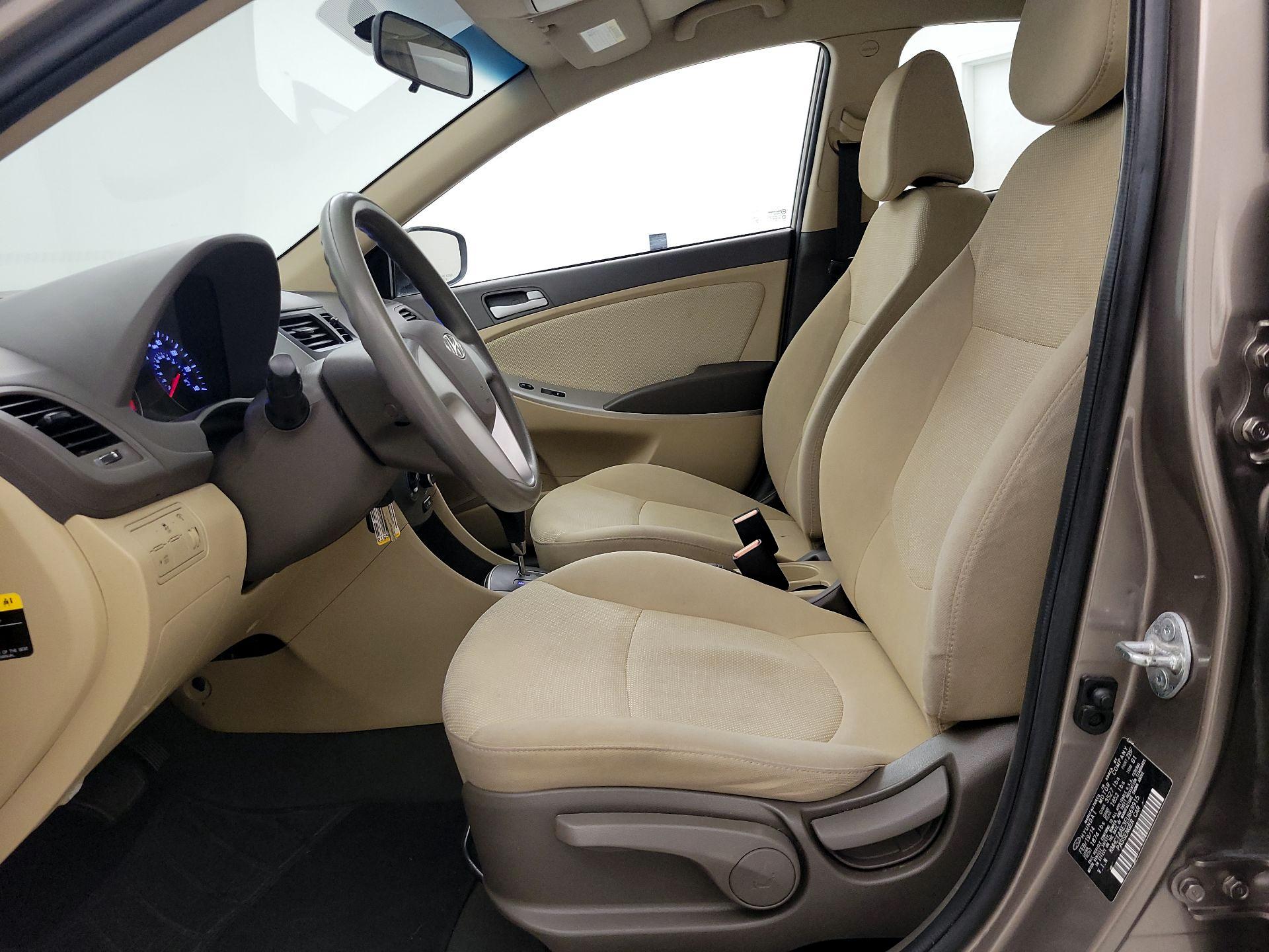 Thumbnail: 2014 Hyundai Accent - 11