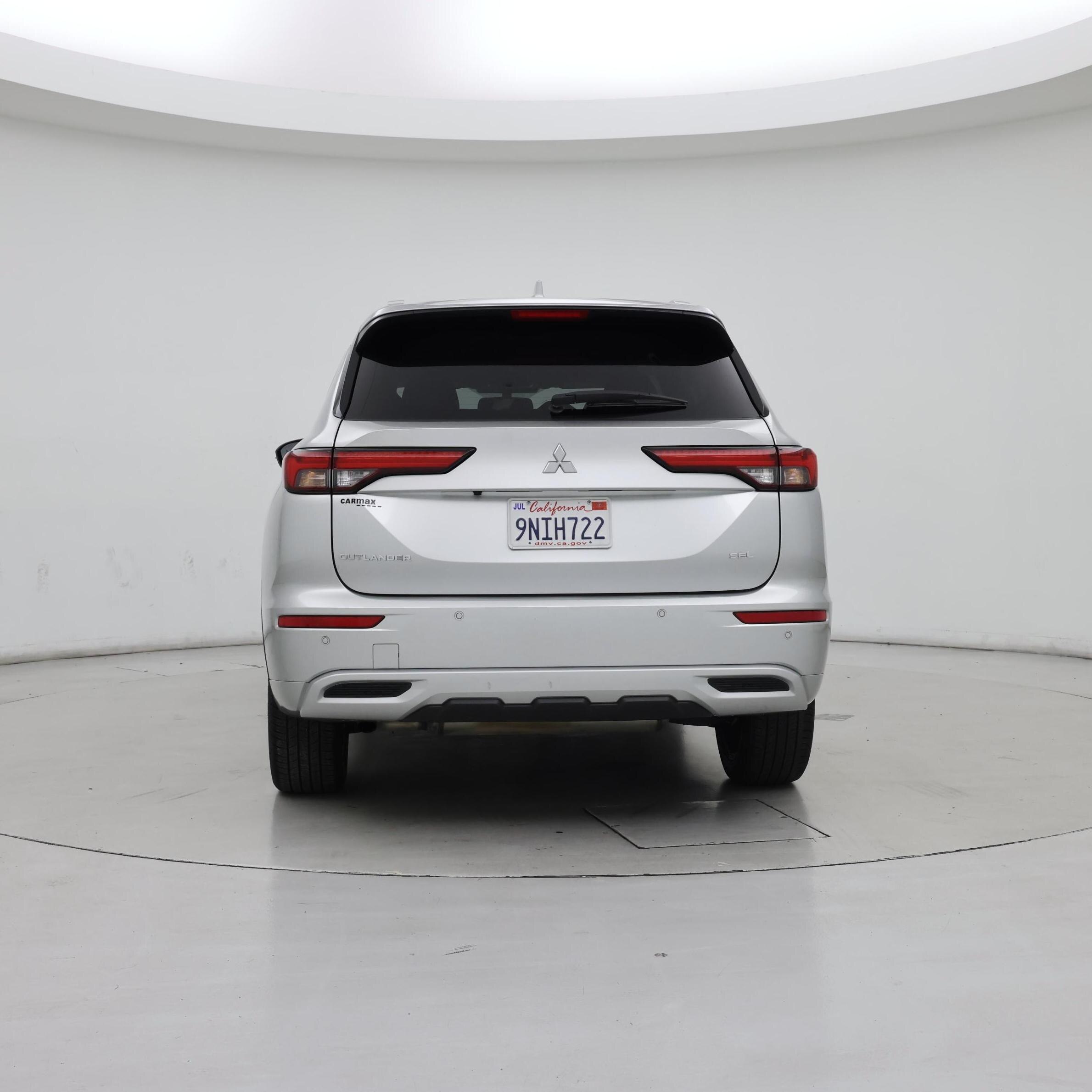 Thumbnail: 2024 Mitsubishi Outlander - 6