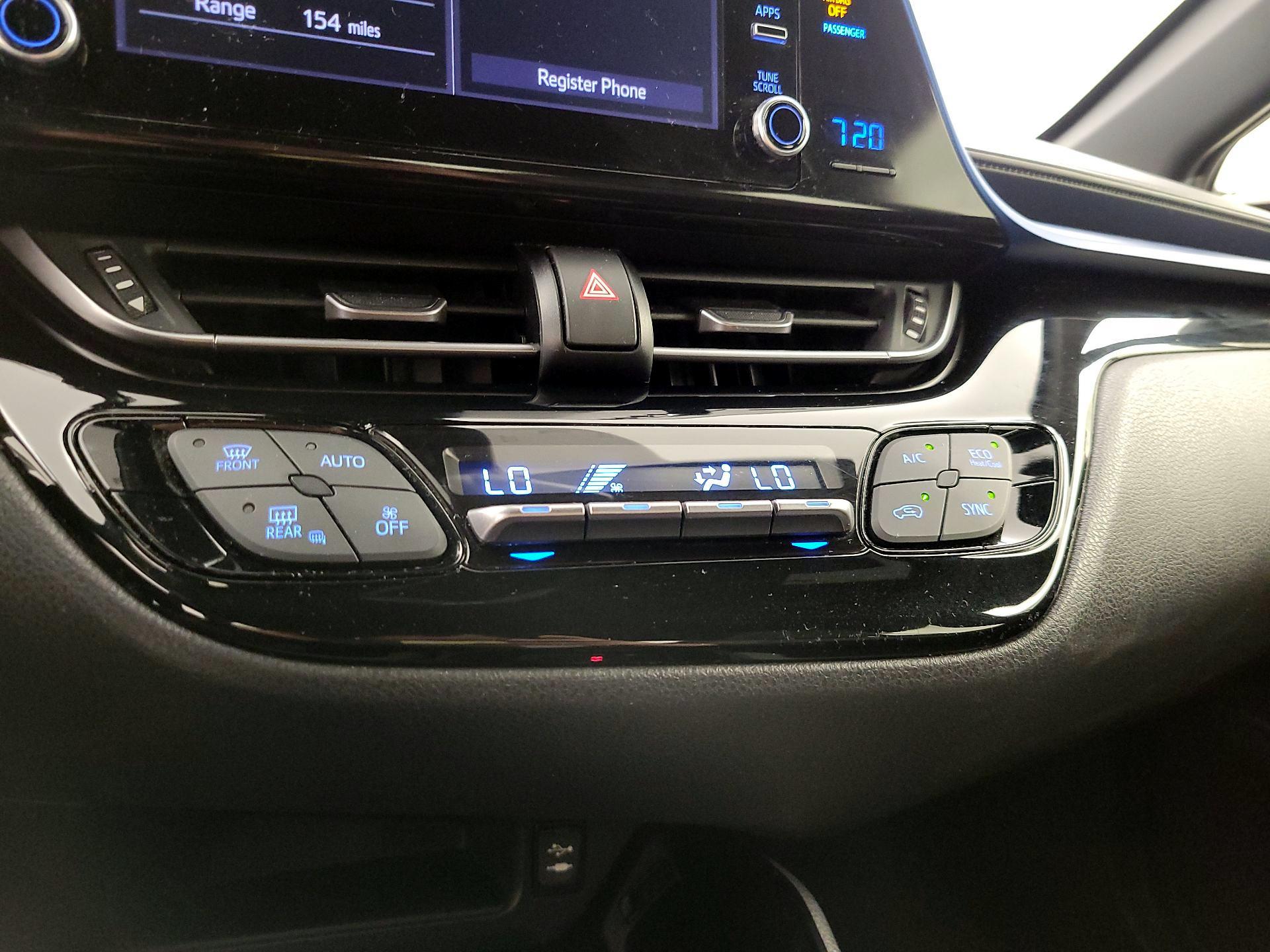 Thumbnail: 2019 Toyota C-HR - 16