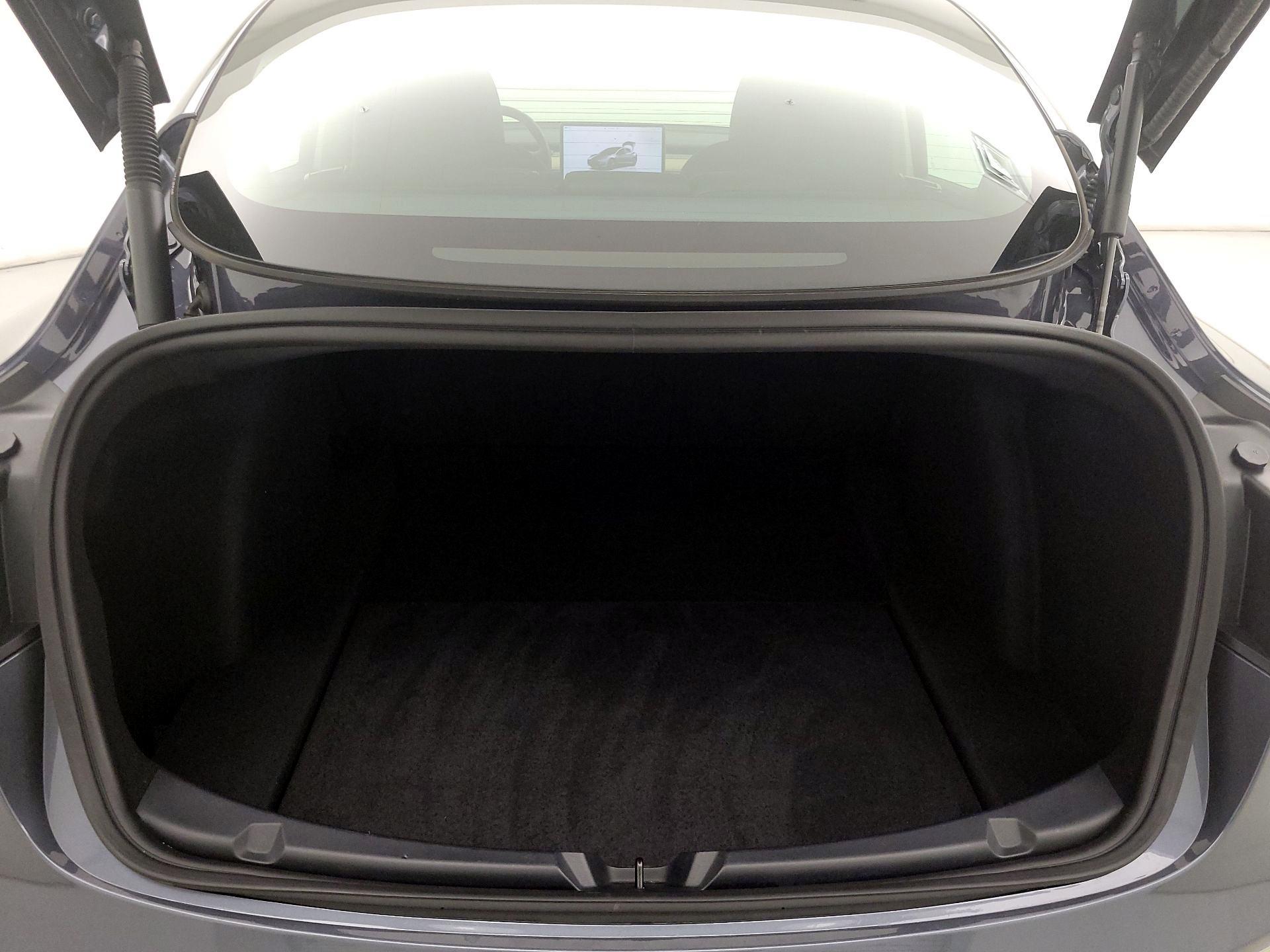 Thumbnail: 2023 Tesla Model 3 - 20