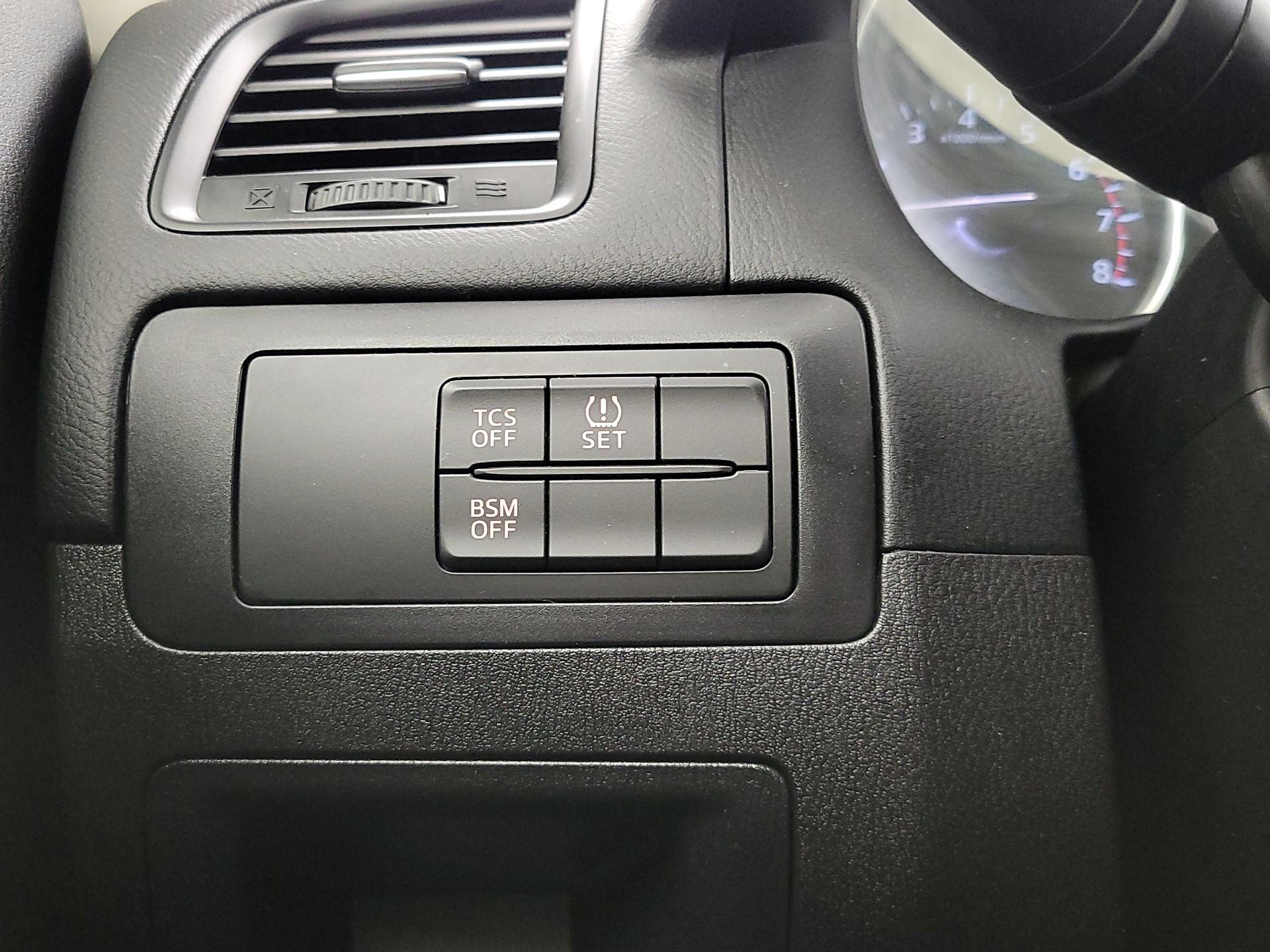 Thumbnail: 2014 Mazda CX-5 - 13