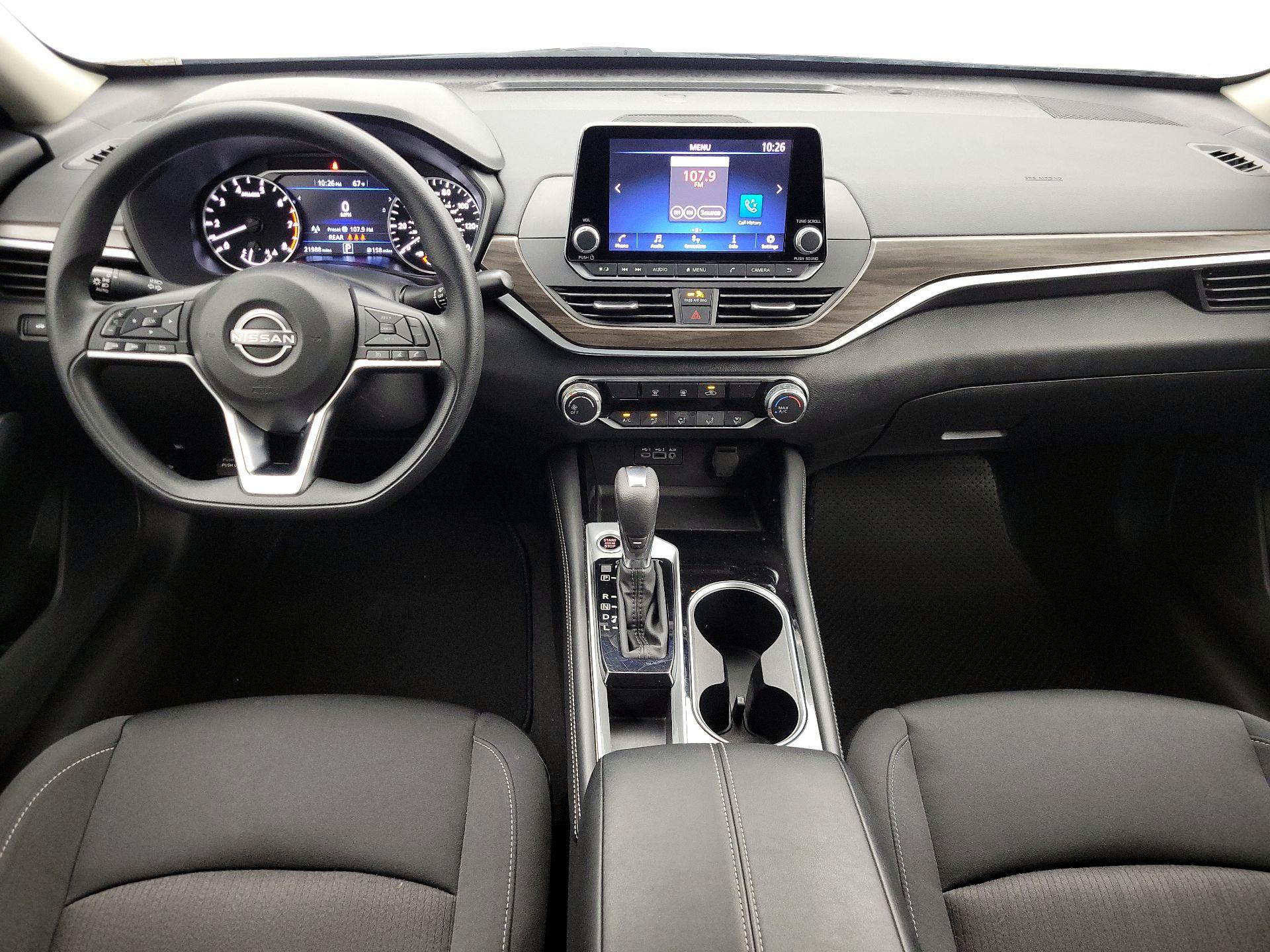 Thumbnail: 2023 Nissan Altima - 9