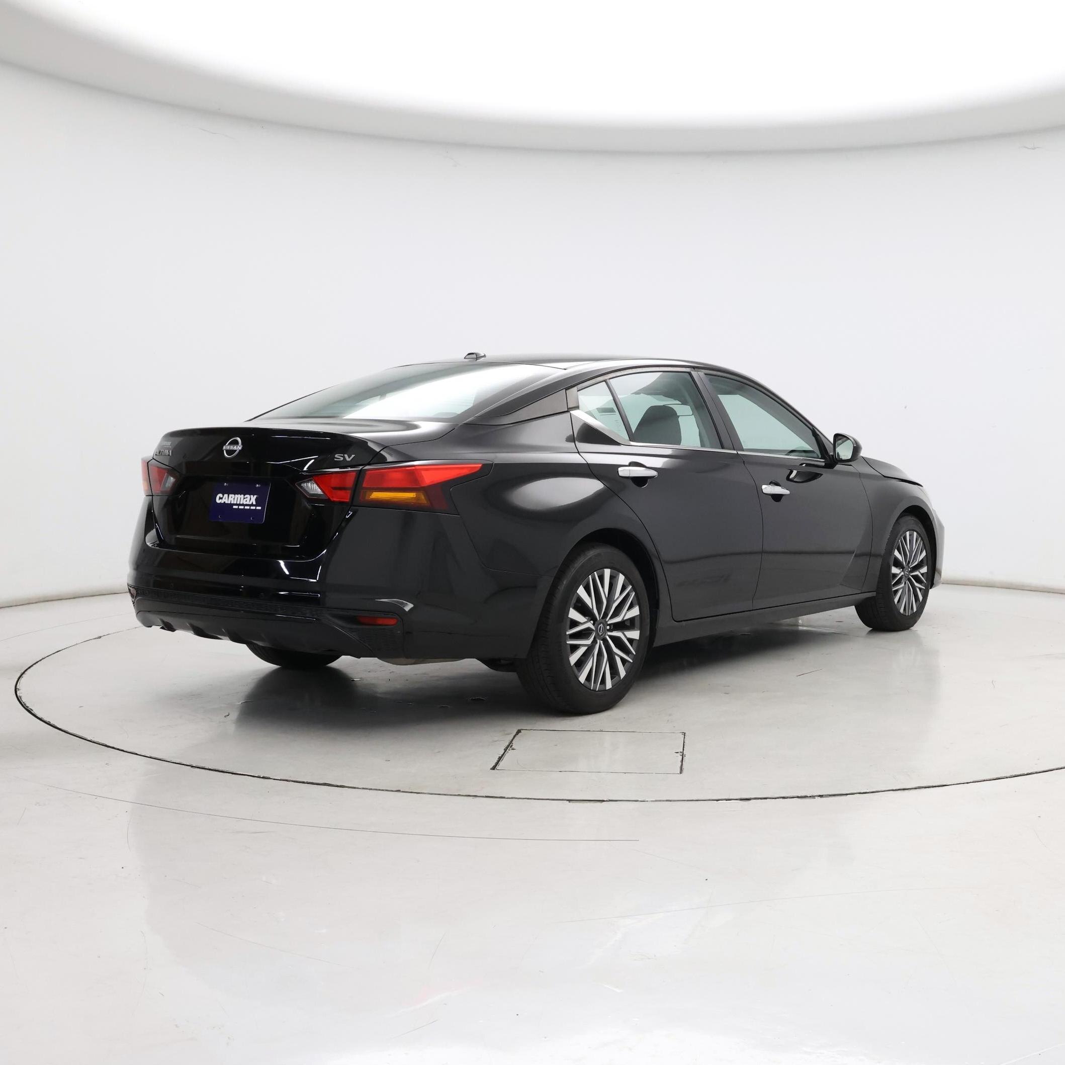 Thumbnail: 2023 Nissan Altima - 8