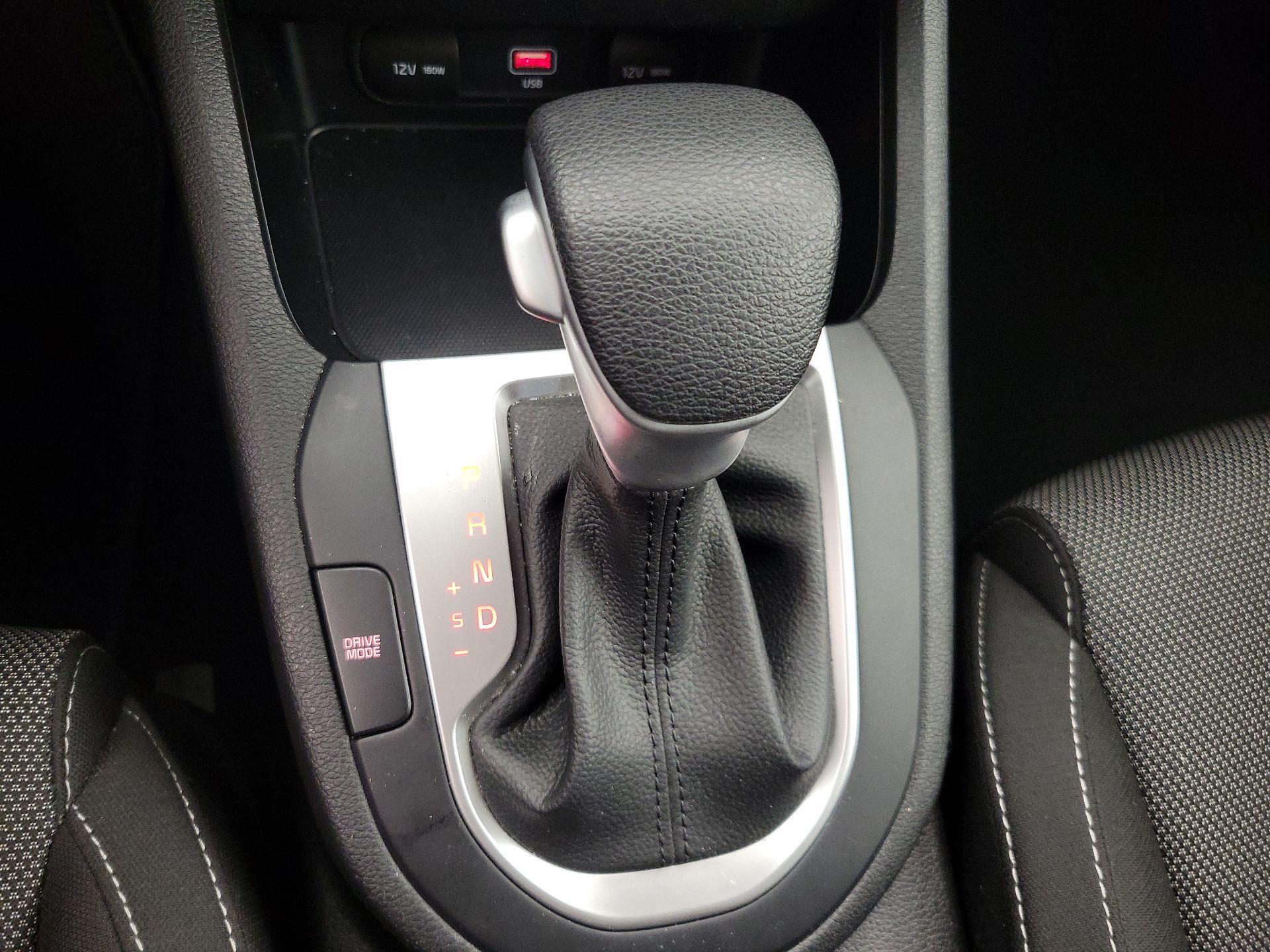 Thumbnail: 2023 Kia Forte - 17