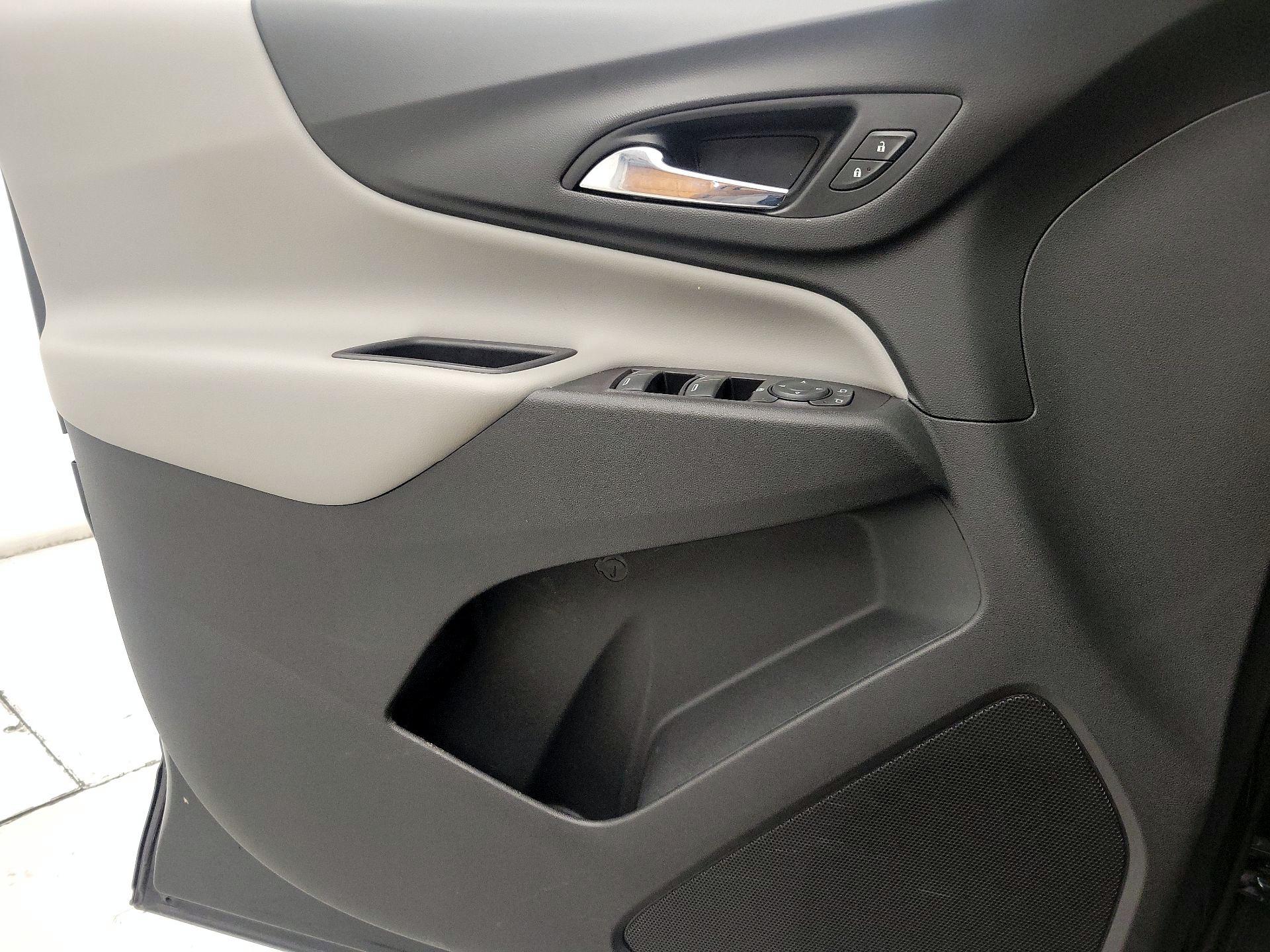Thumbnail: 2021 Chevrolet Equinox - 12