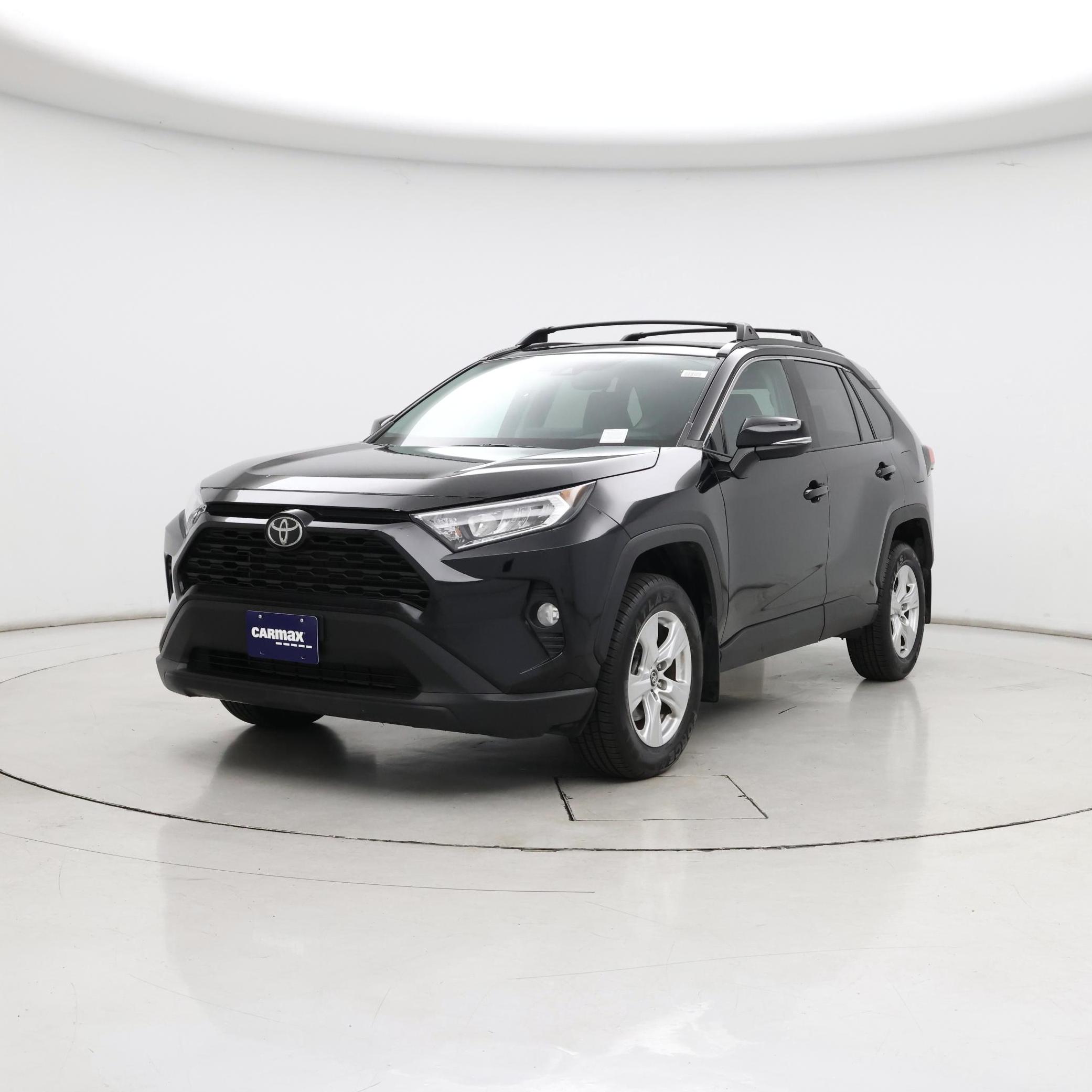 Thumbnail: 2020 Toyota RAV4 - 4