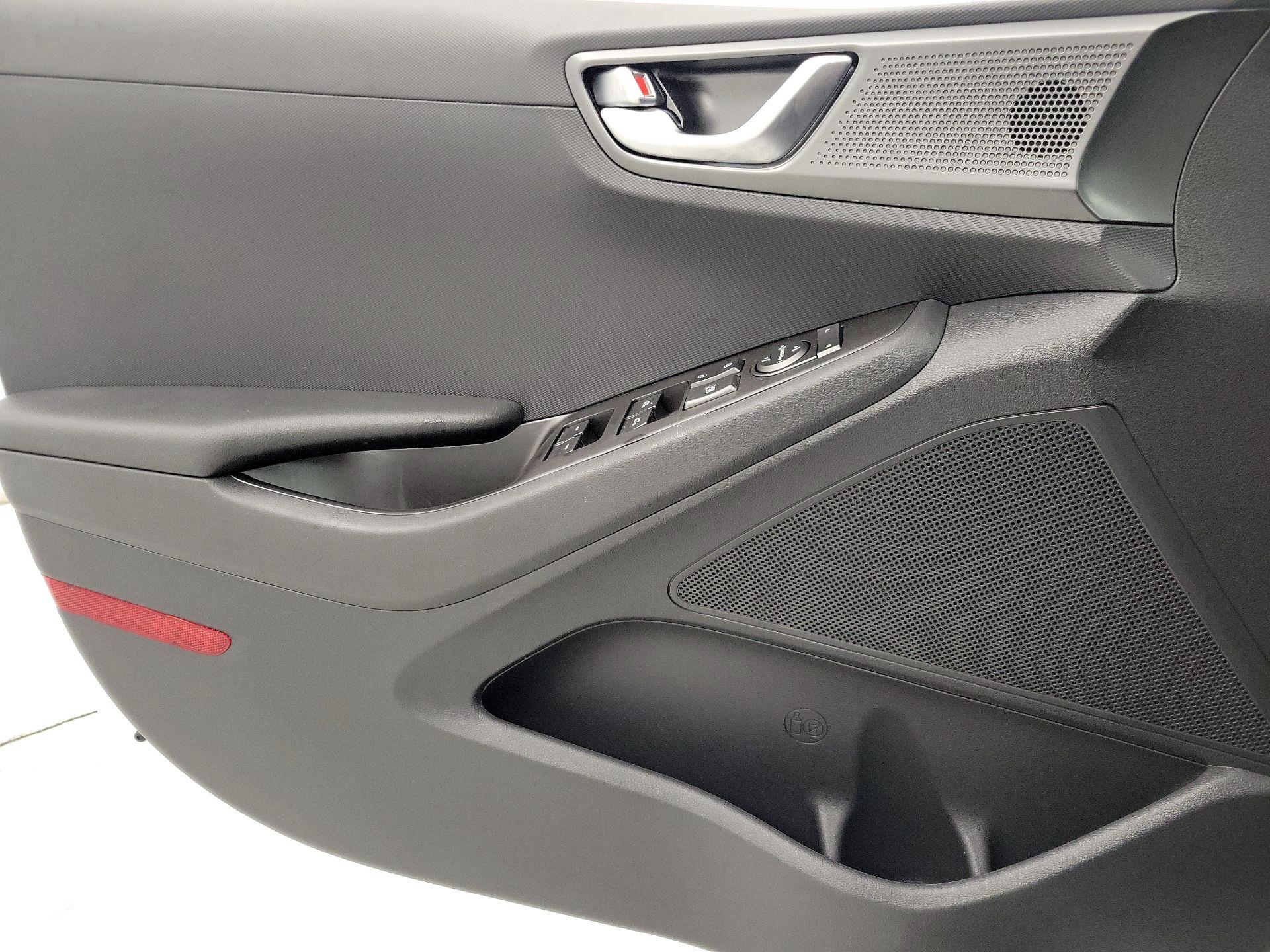 Thumbnail: 2020 Hyundai Ioniq - 12