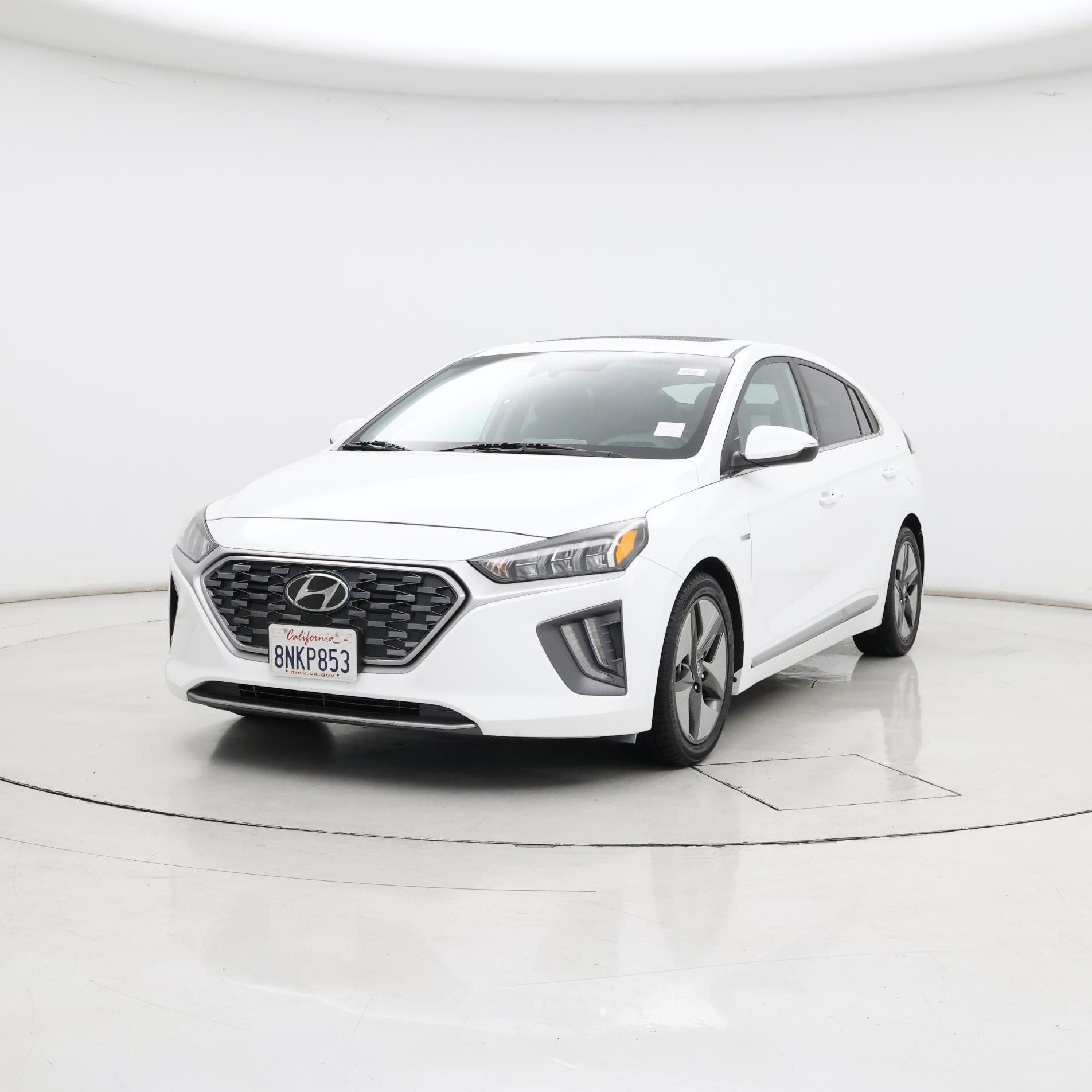 Thumbnail: 2020 Hyundai Ioniq - 4