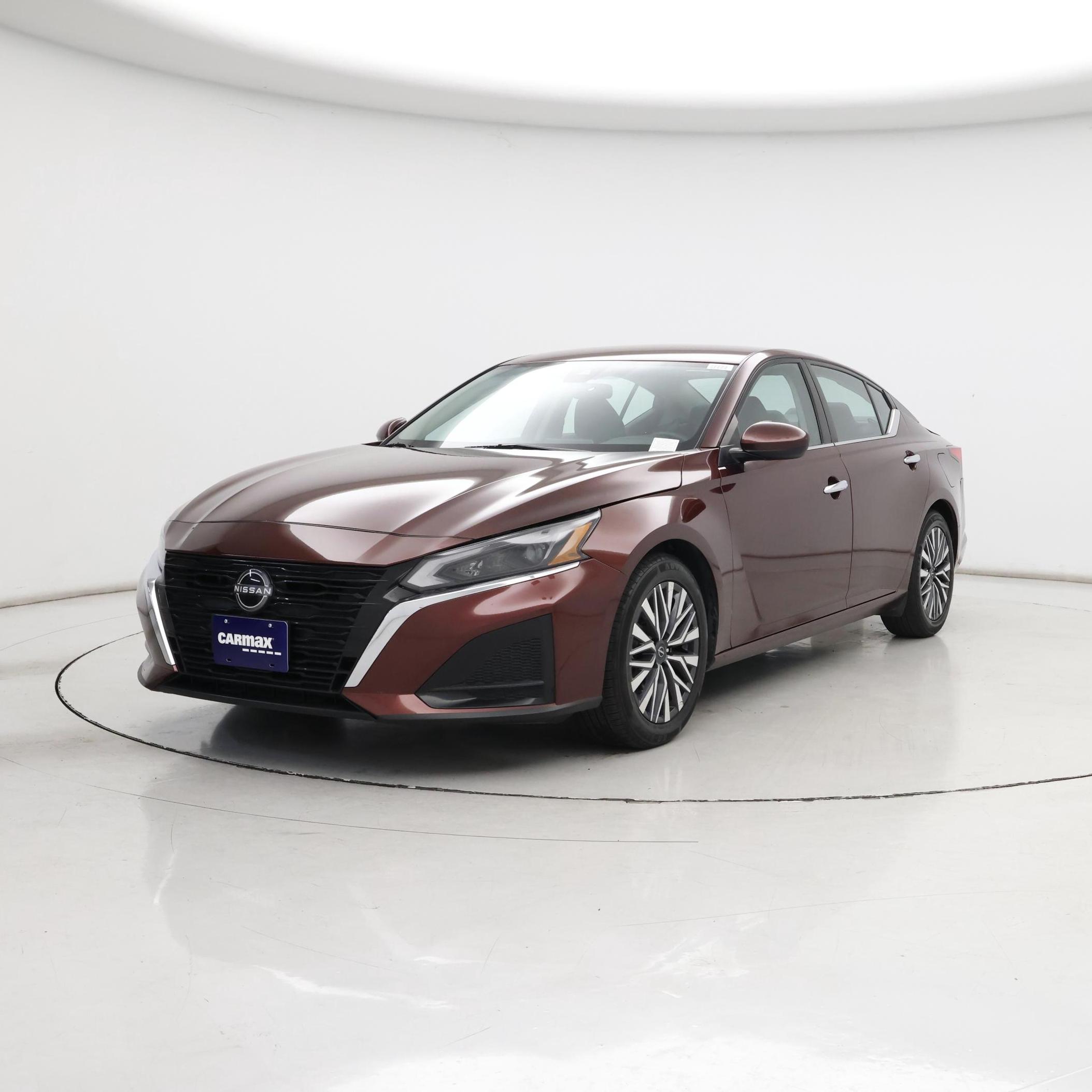 Thumbnail: 2023 Nissan Altima - 4