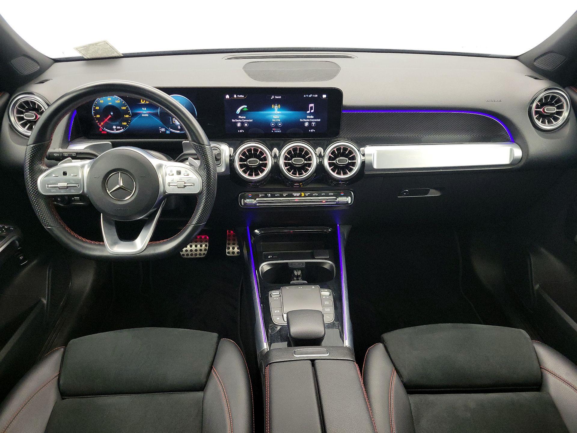 Thumbnail: 2022 Mercedes-Benz GLB - 9