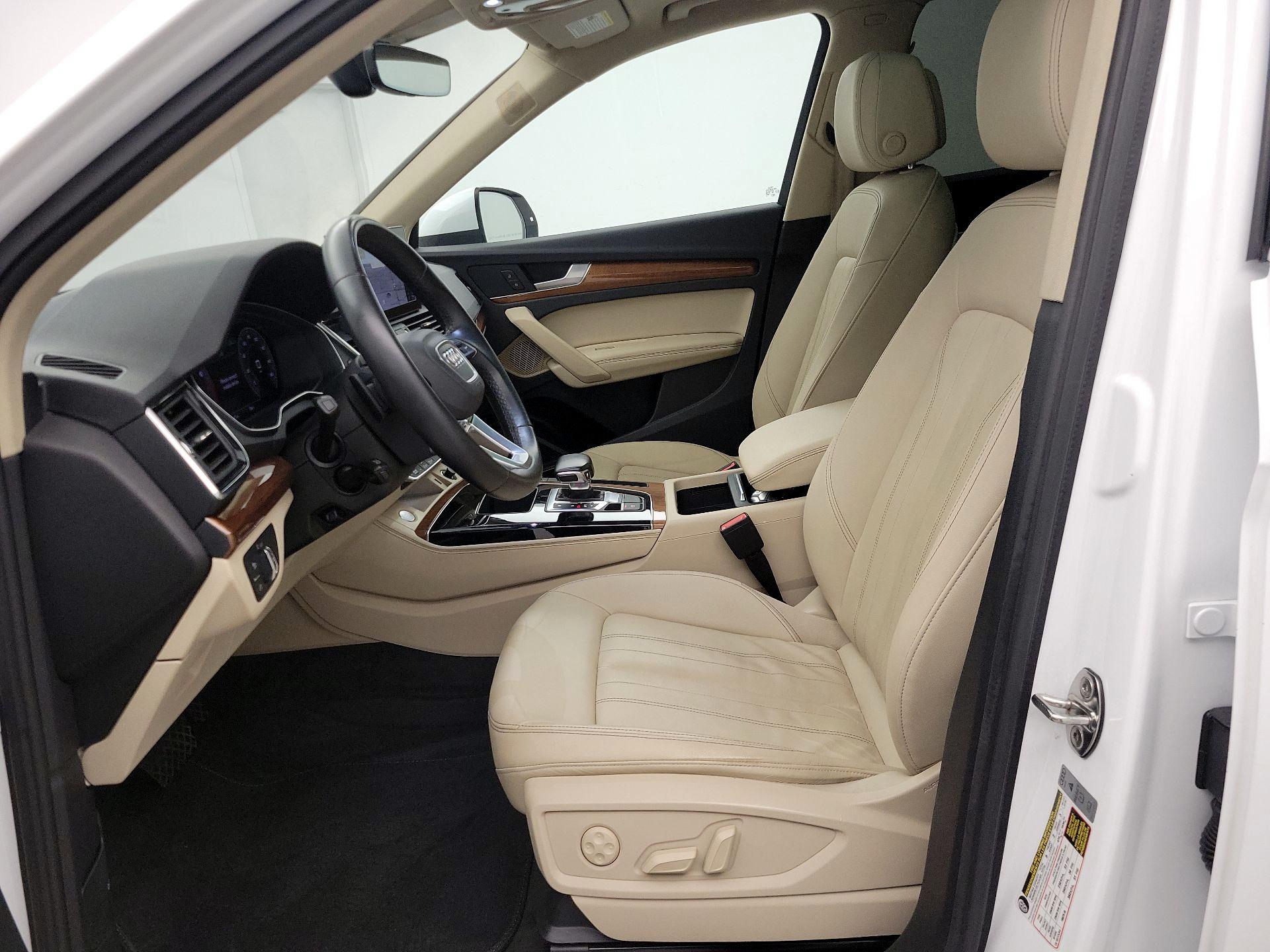 Thumbnail: 2022 Audi Q5 - 11