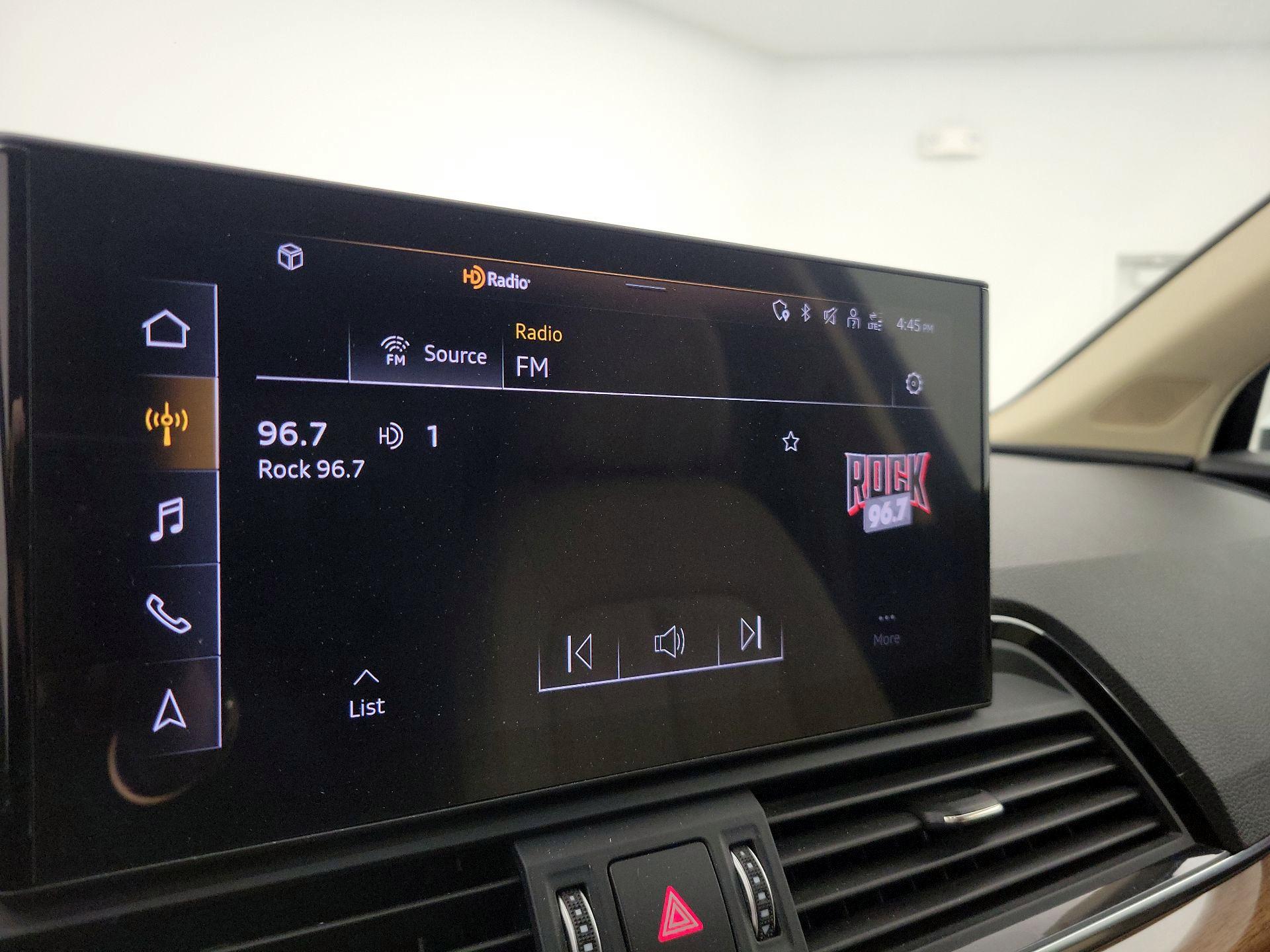 Thumbnail: 2022 Audi Q5 - 16