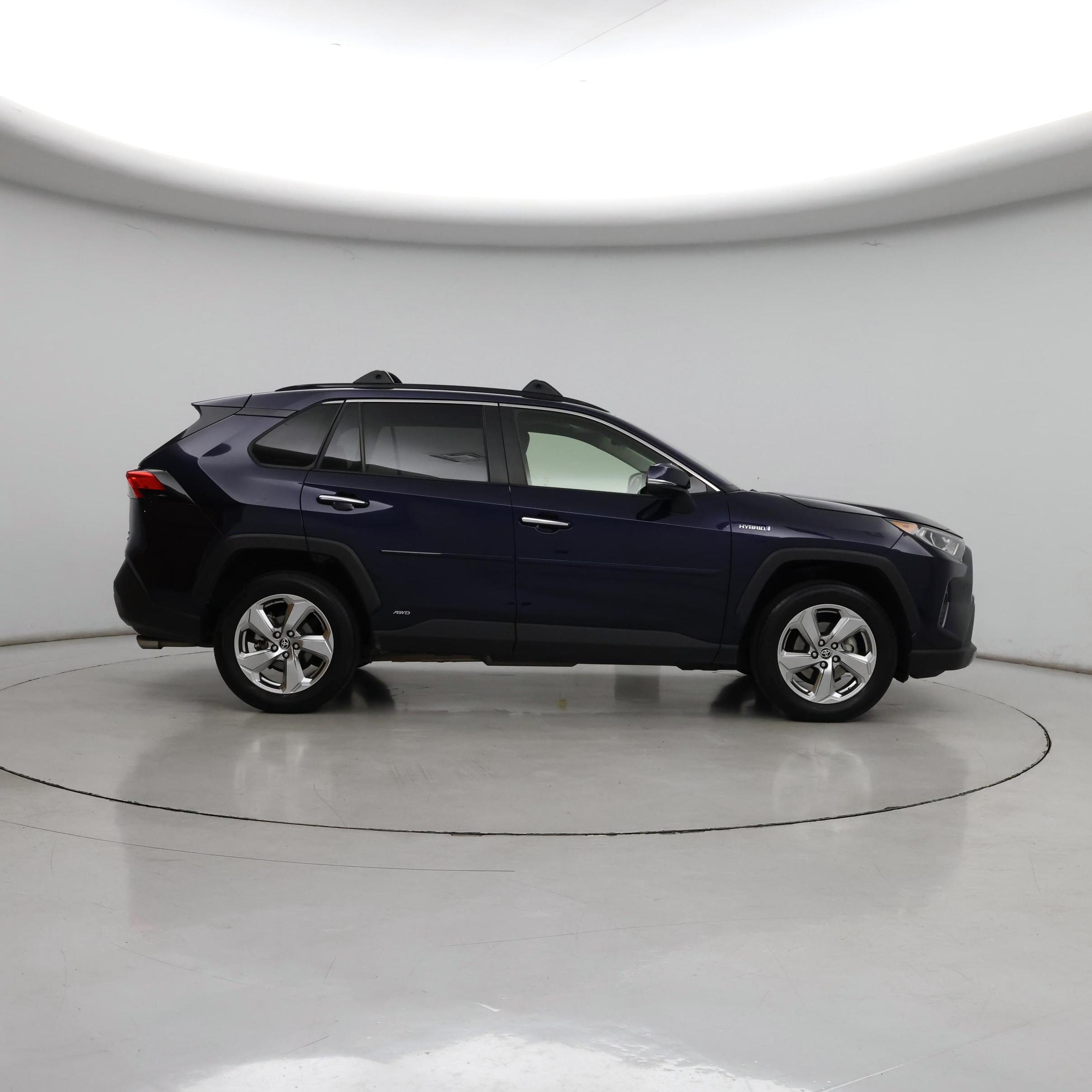 Thumbnail: 2020 Toyota RAV4 - 7