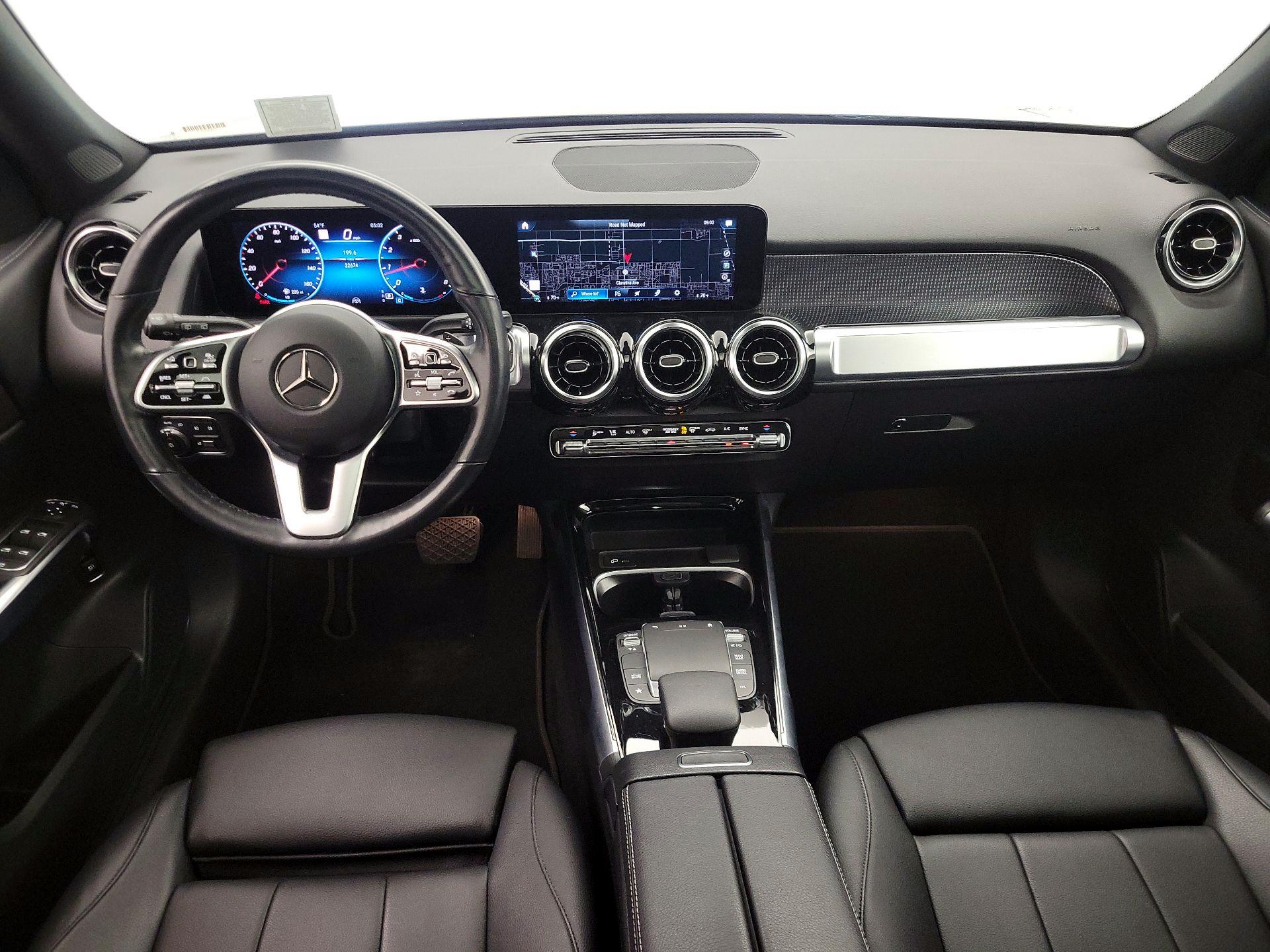 Thumbnail: 2023 Mercedes-Benz GLB - 9