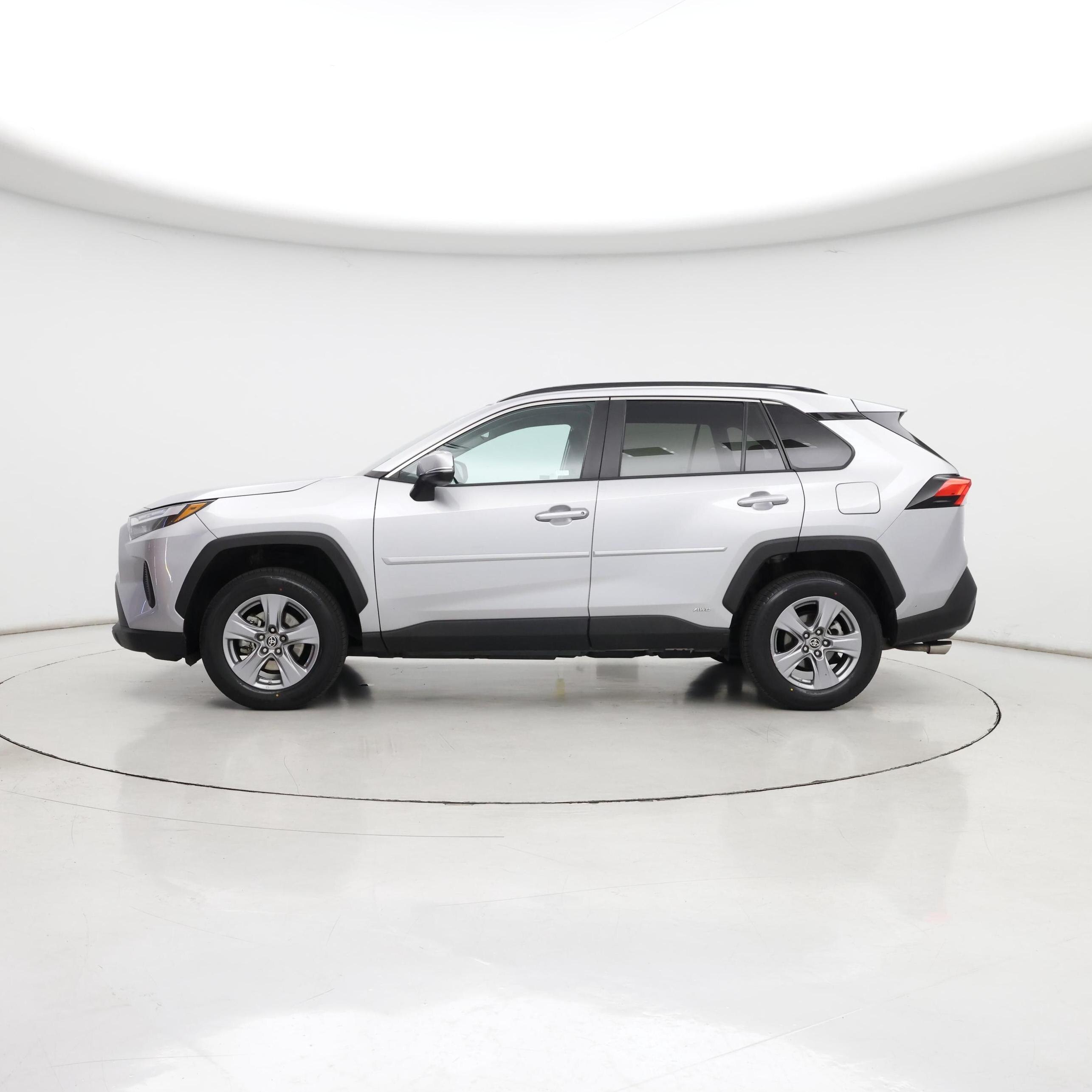 Thumbnail: 2023 Toyota RAV4 - 3