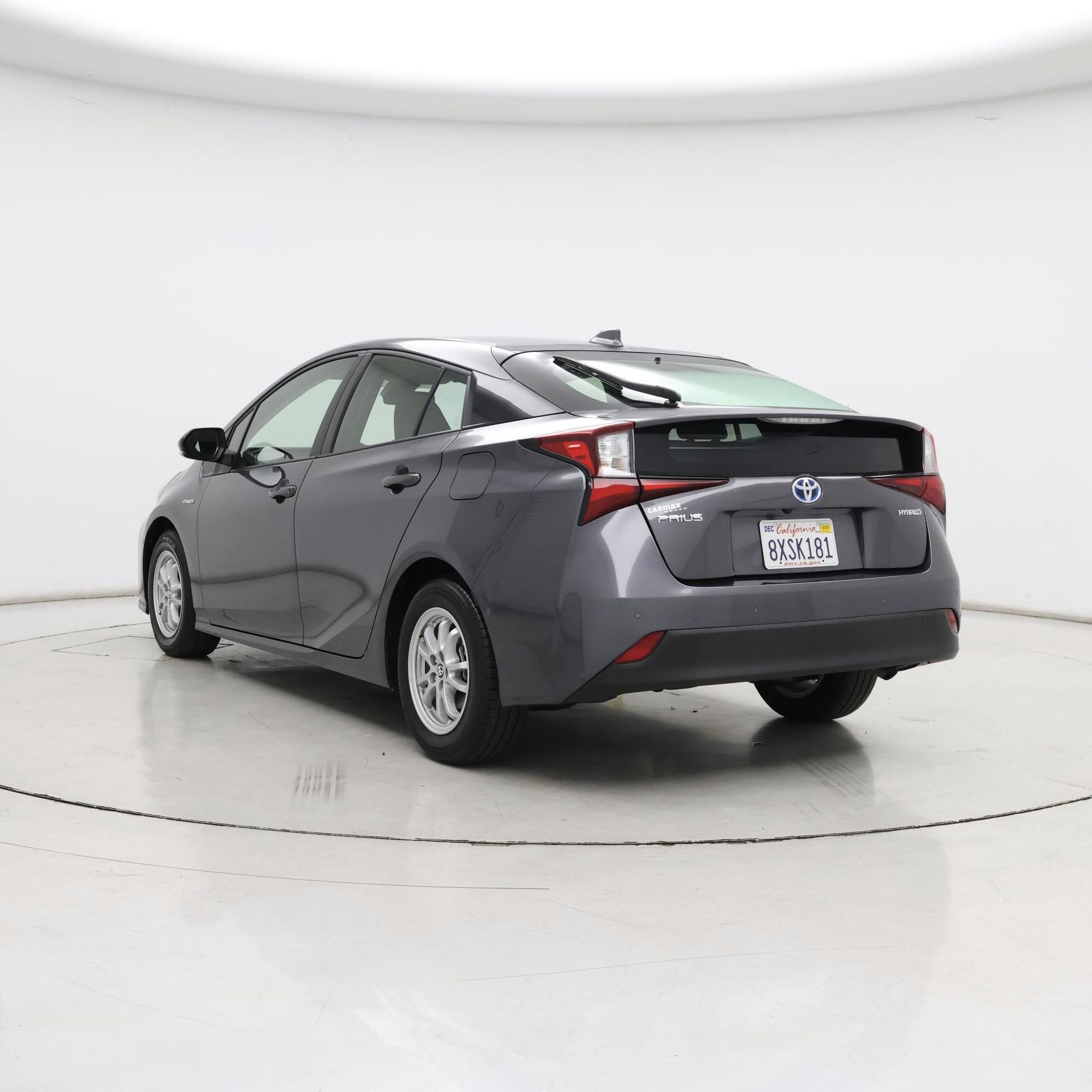 Thumbnail: 2022 Toyota Prius - 2