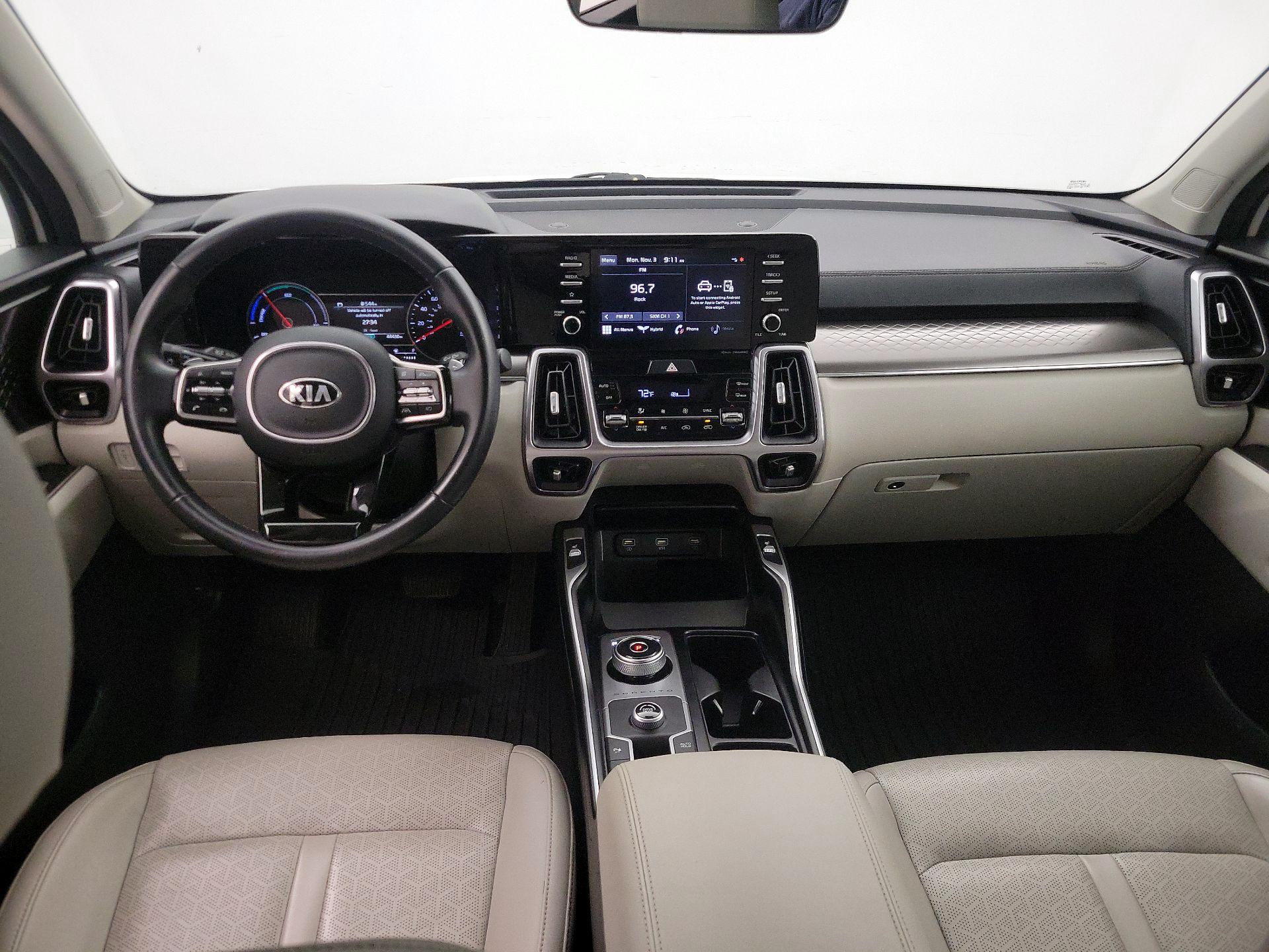 Thumbnail: 2021 Kia Sorento - 9