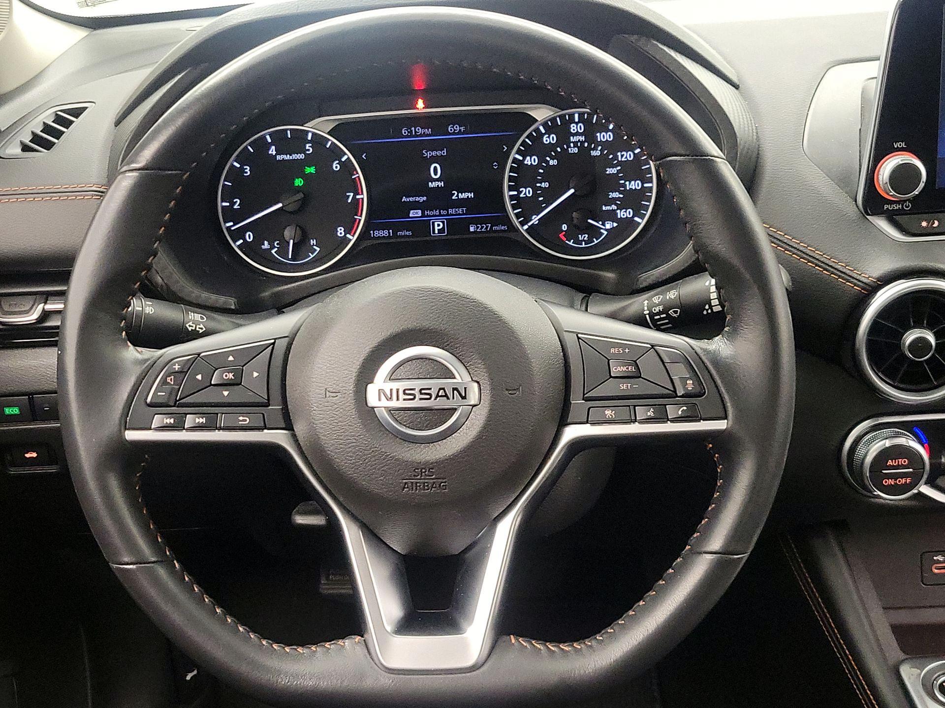 Thumbnail: 2022 Nissan Sentra - 10