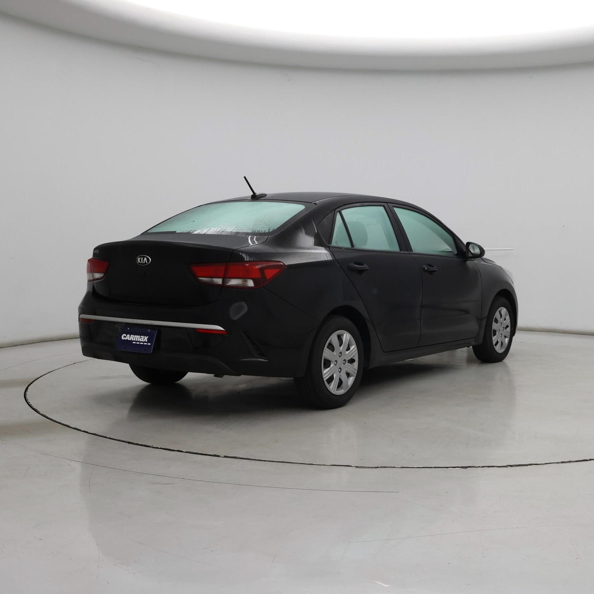 Thumbnail: 2021 Kia Rio - 8