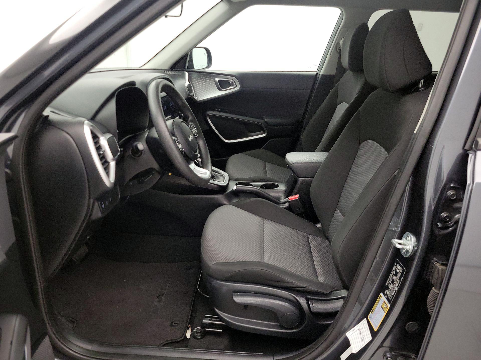 Thumbnail: 2023 Kia Soul - 11