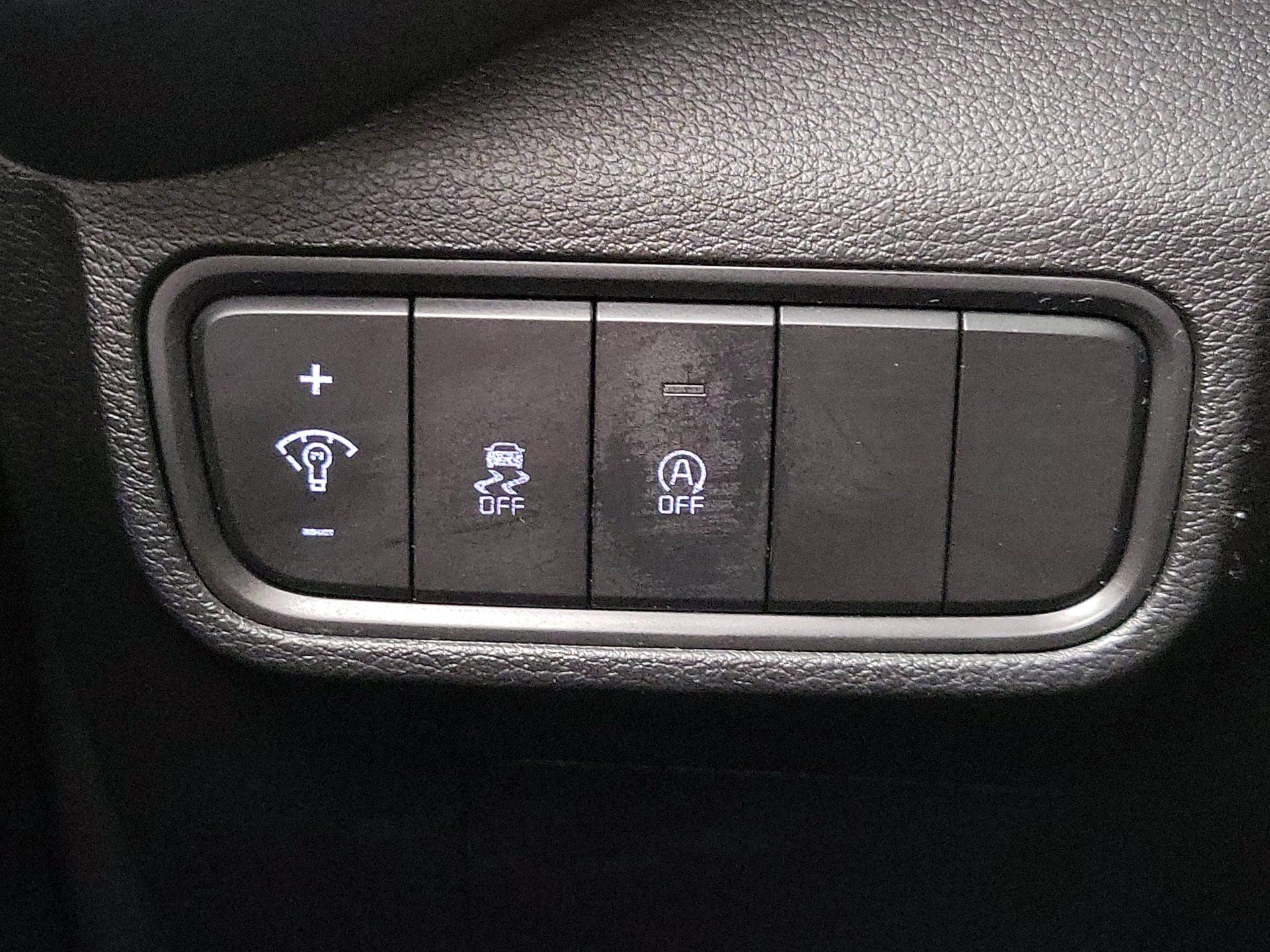 Thumbnail: 2023 Kia Soul - 13