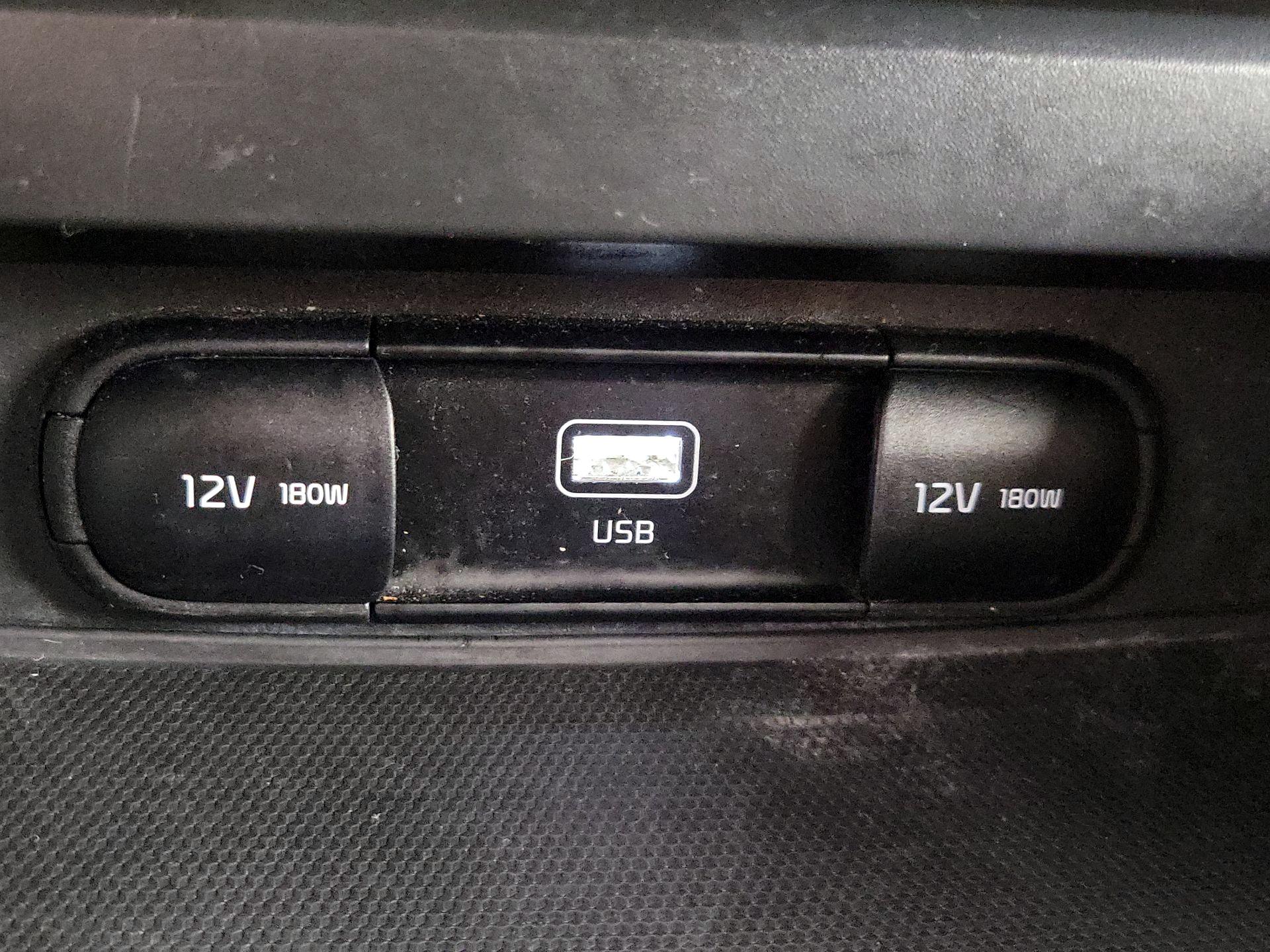 Thumbnail: 2023 Kia Soul - 18