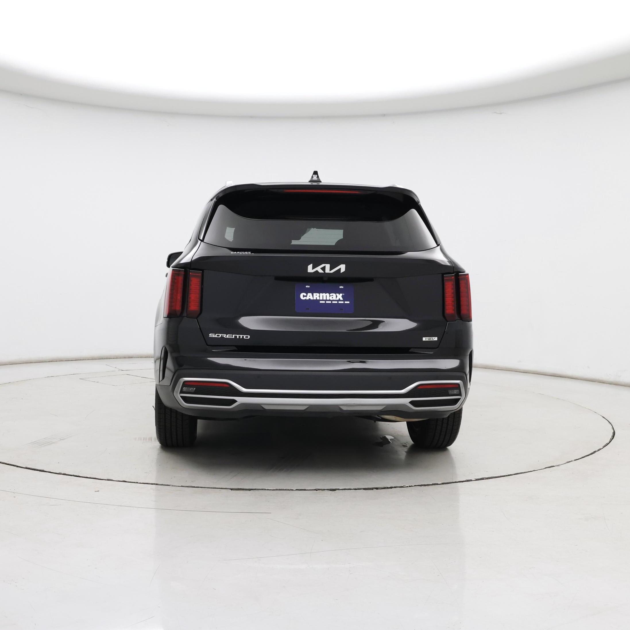 Thumbnail: 2023 Kia Sorento - 6