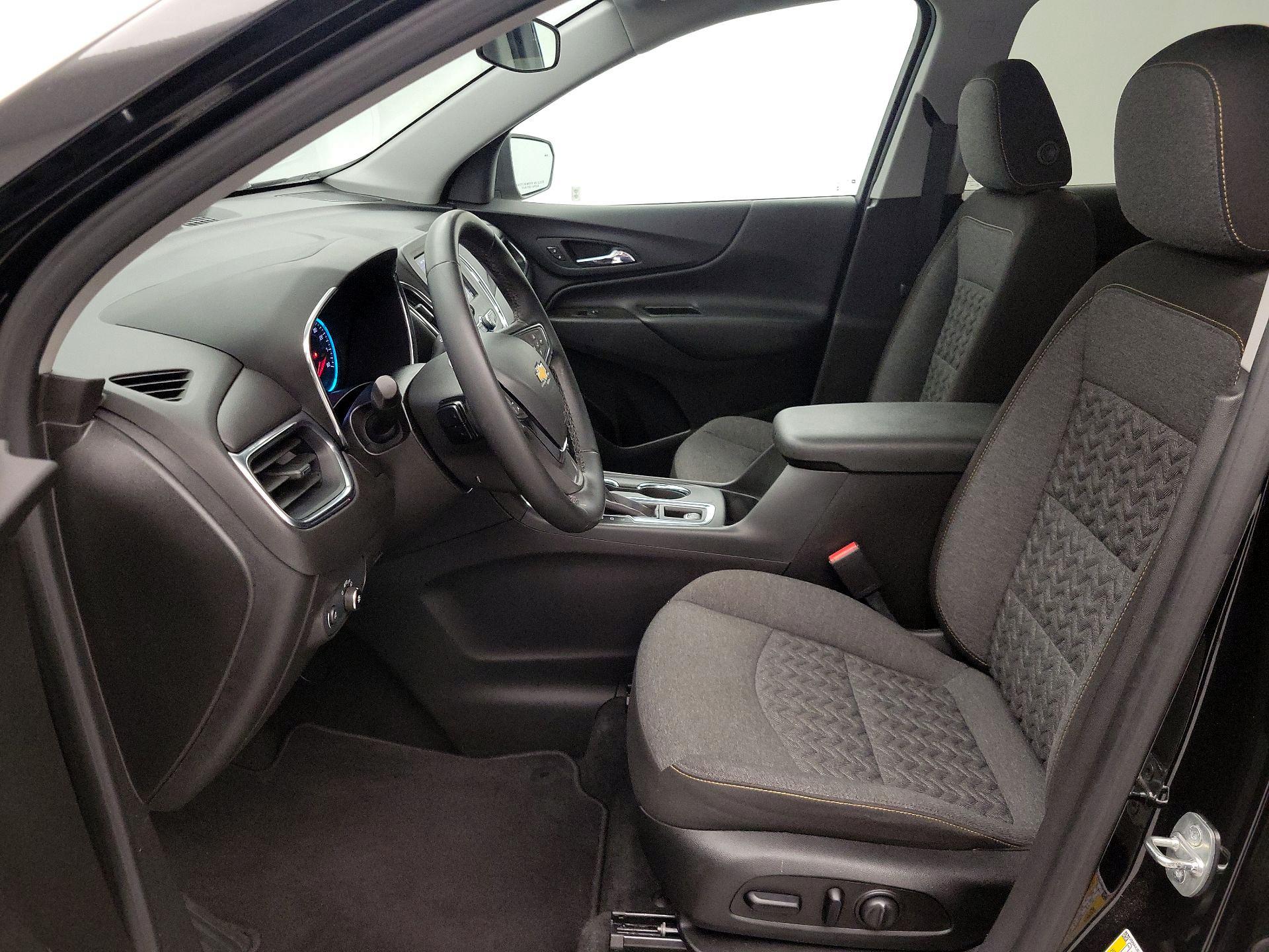 Thumbnail: 2023 Chevrolet Equinox - 11