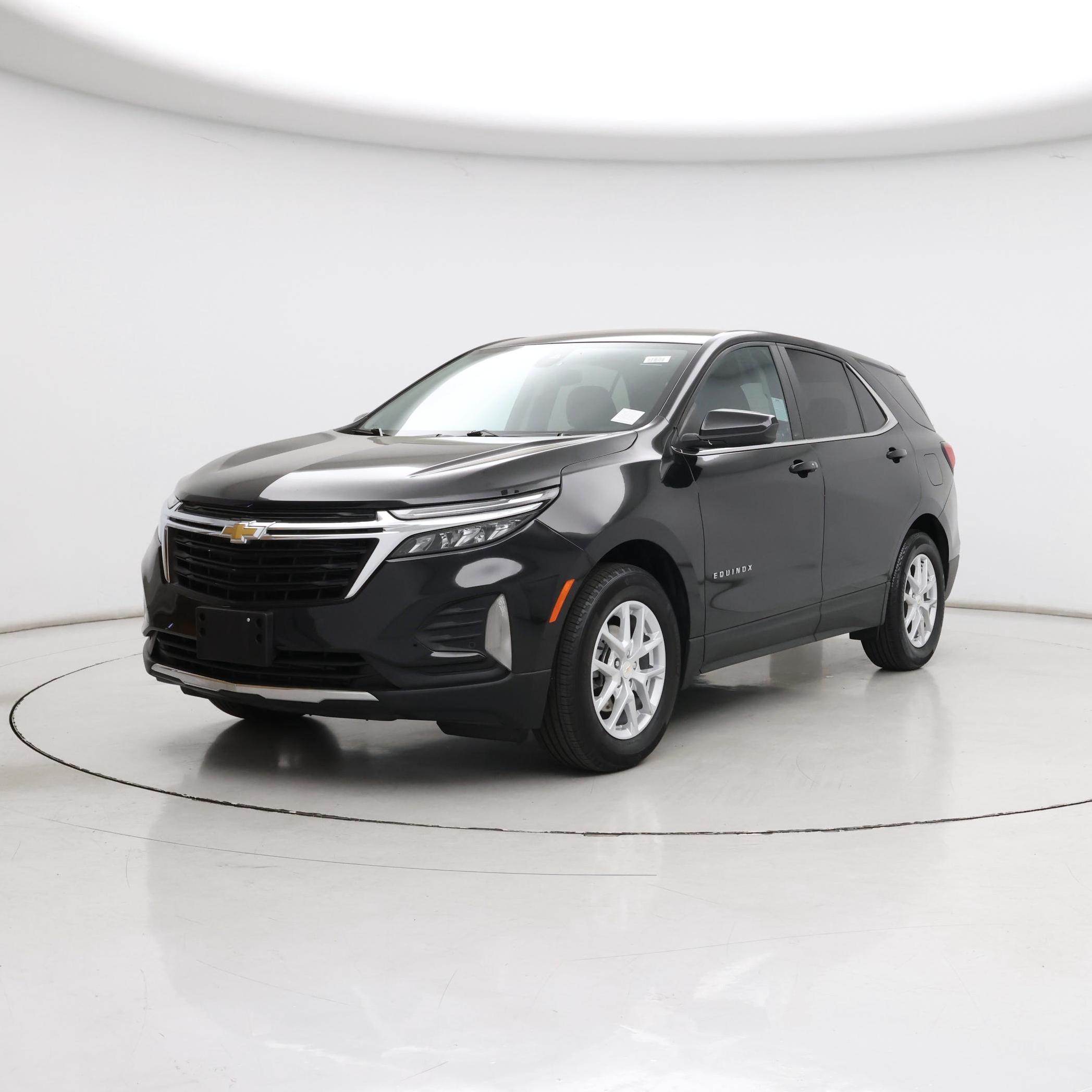 Thumbnail: 2023 Chevrolet Equinox - 4