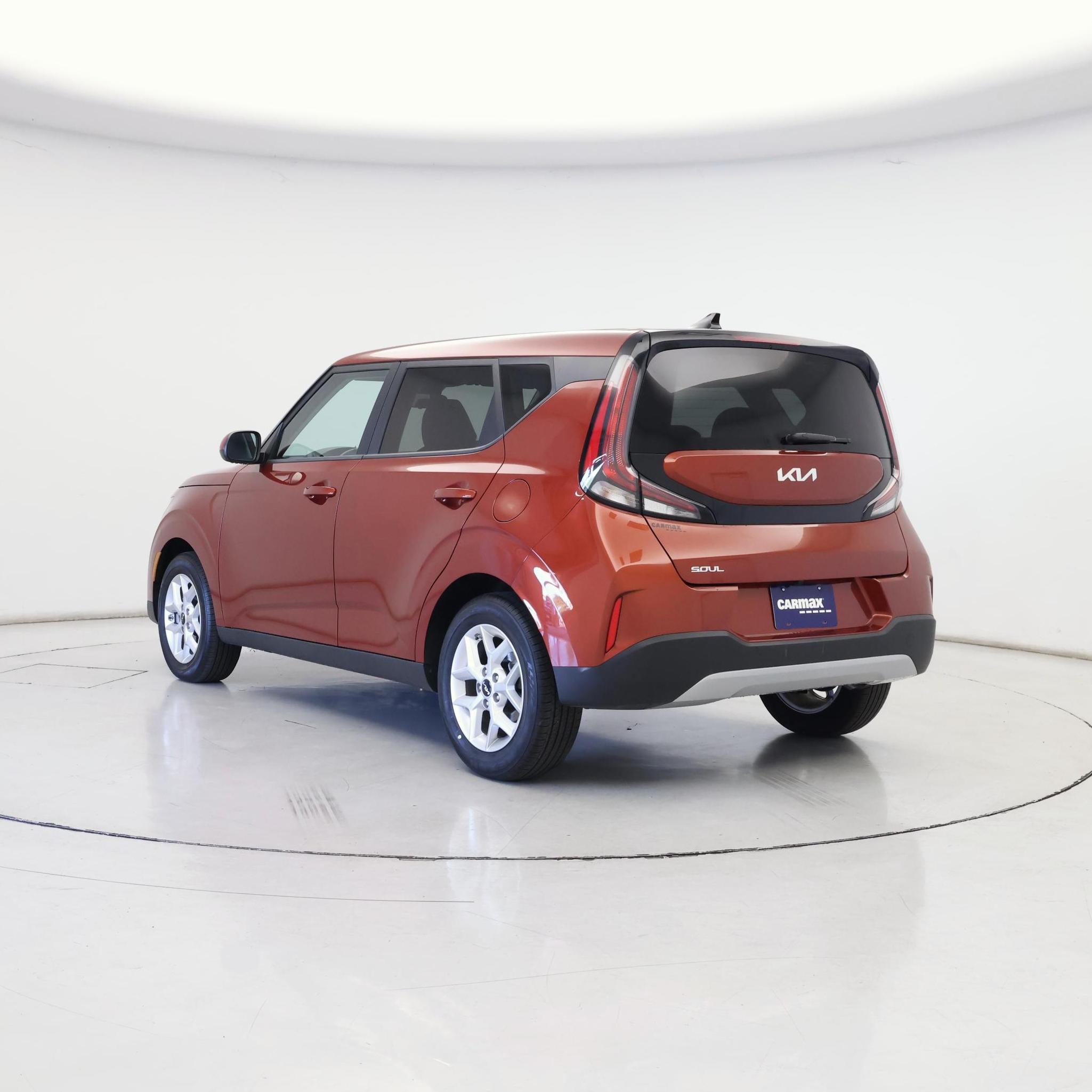 Thumbnail: 2023 Kia Soul - 2