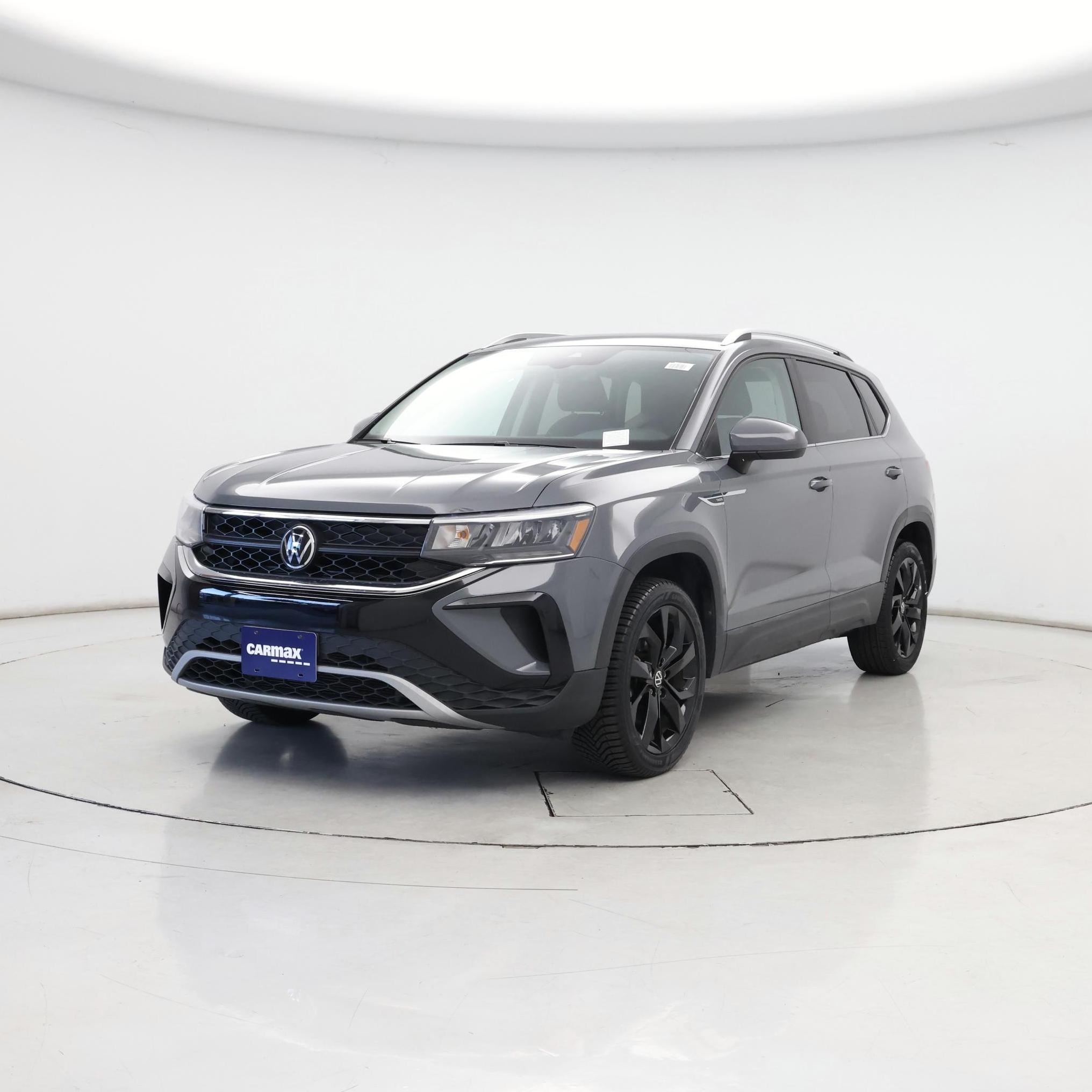Thumbnail: 2023 Volkswagen Taos - 4