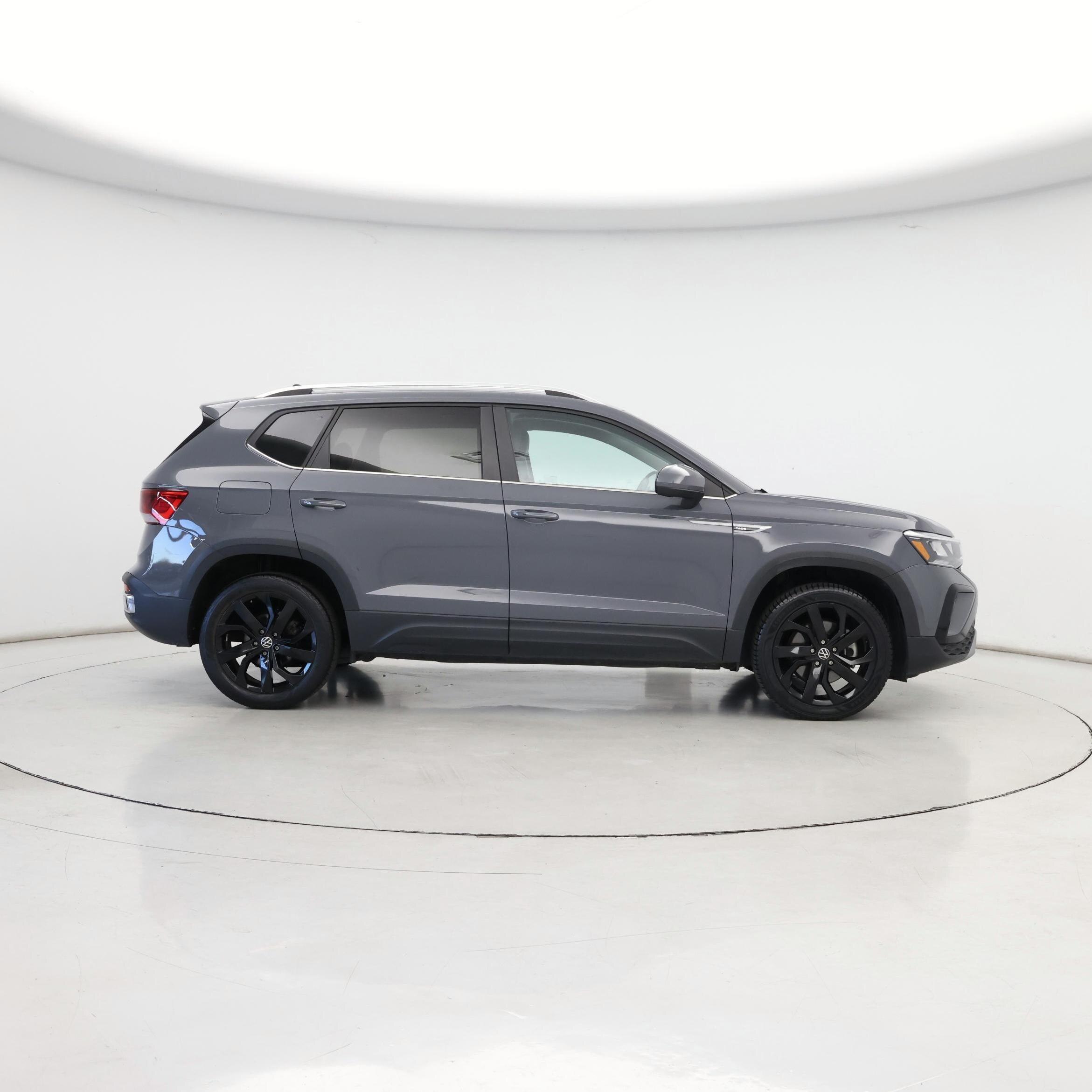 Thumbnail: 2023 Volkswagen Taos - 7