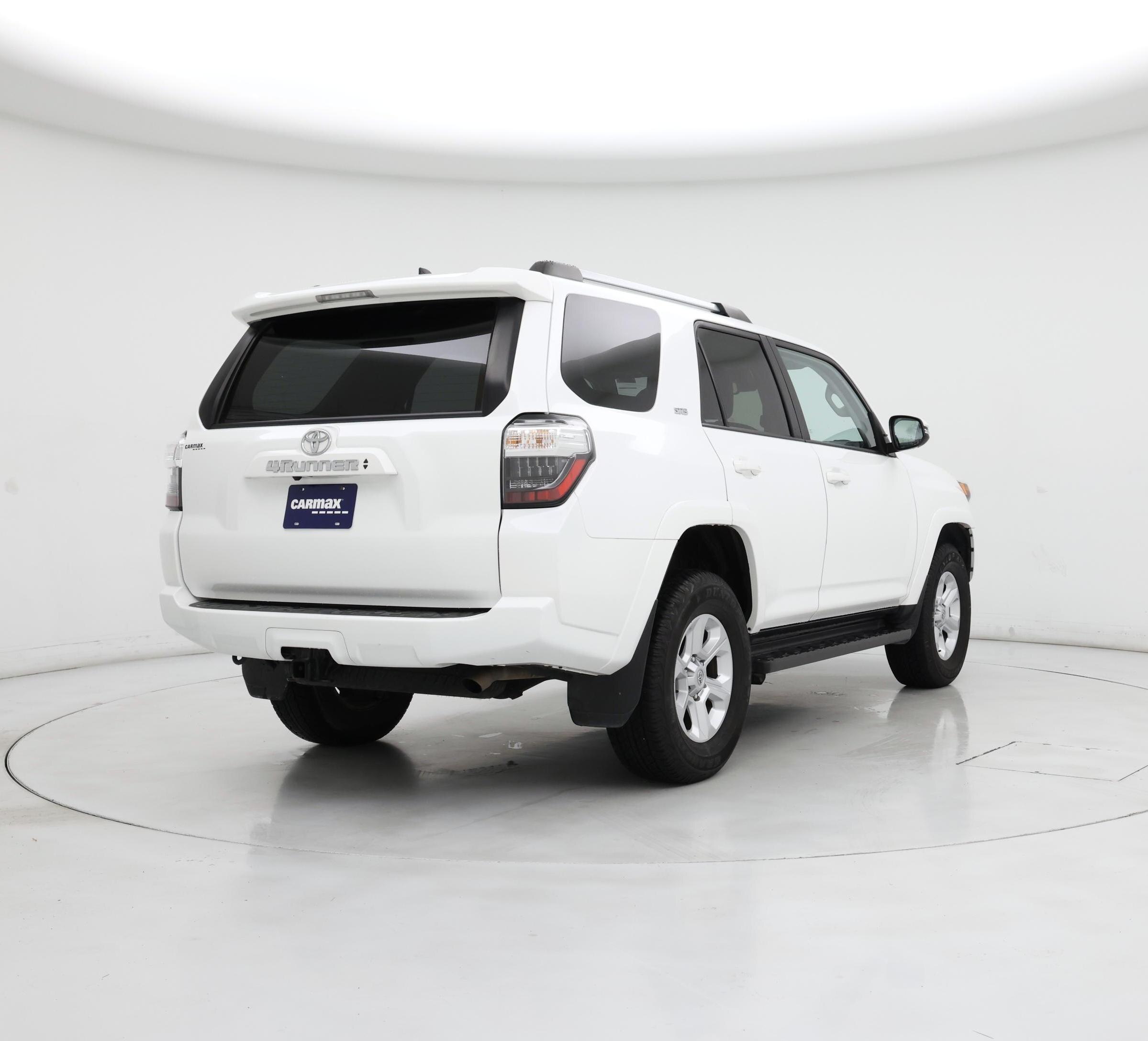 Thumbnail: 2024 Toyota 4Runner - 8