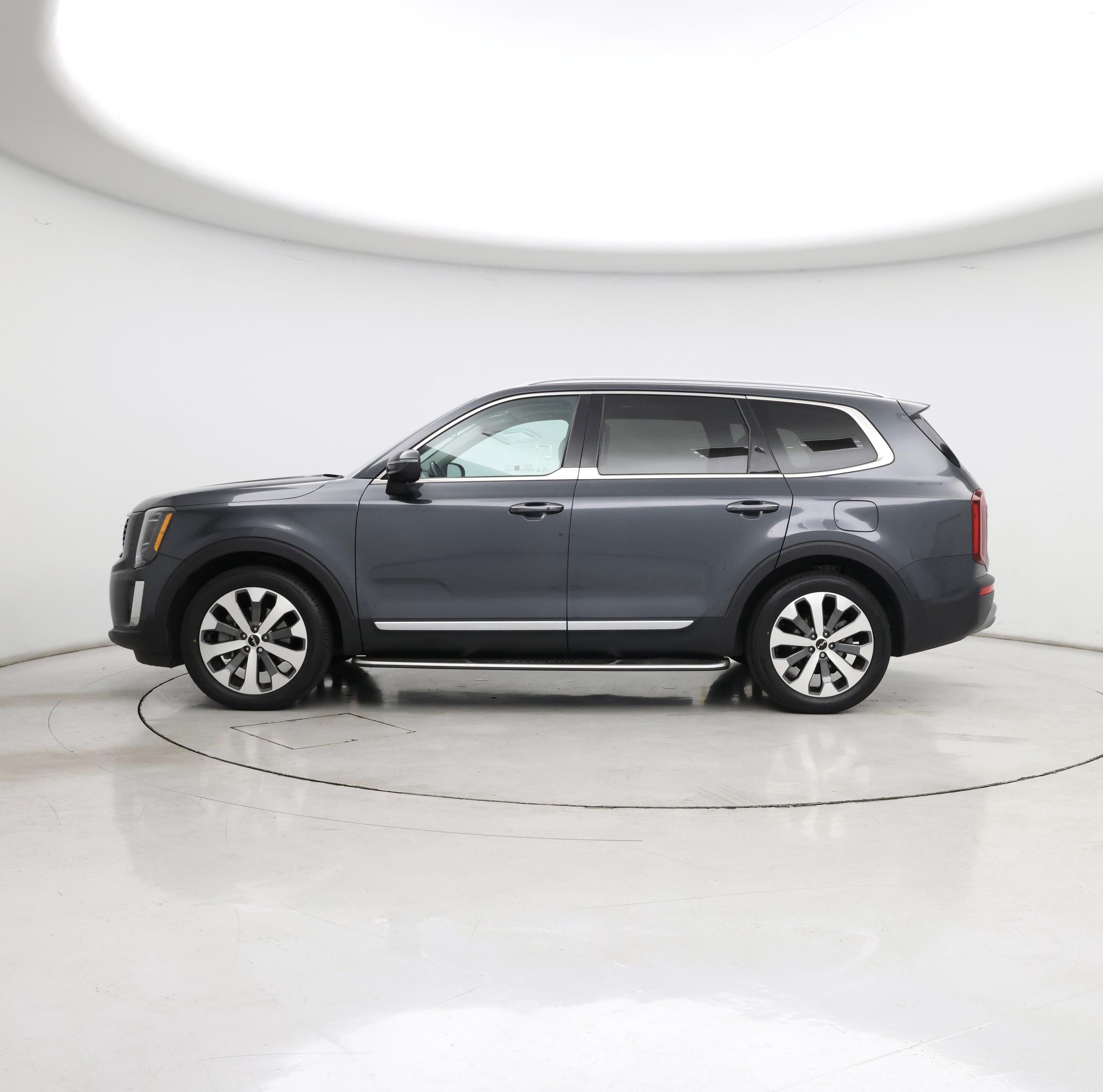 Thumbnail: 2022 Kia Telluride - 3