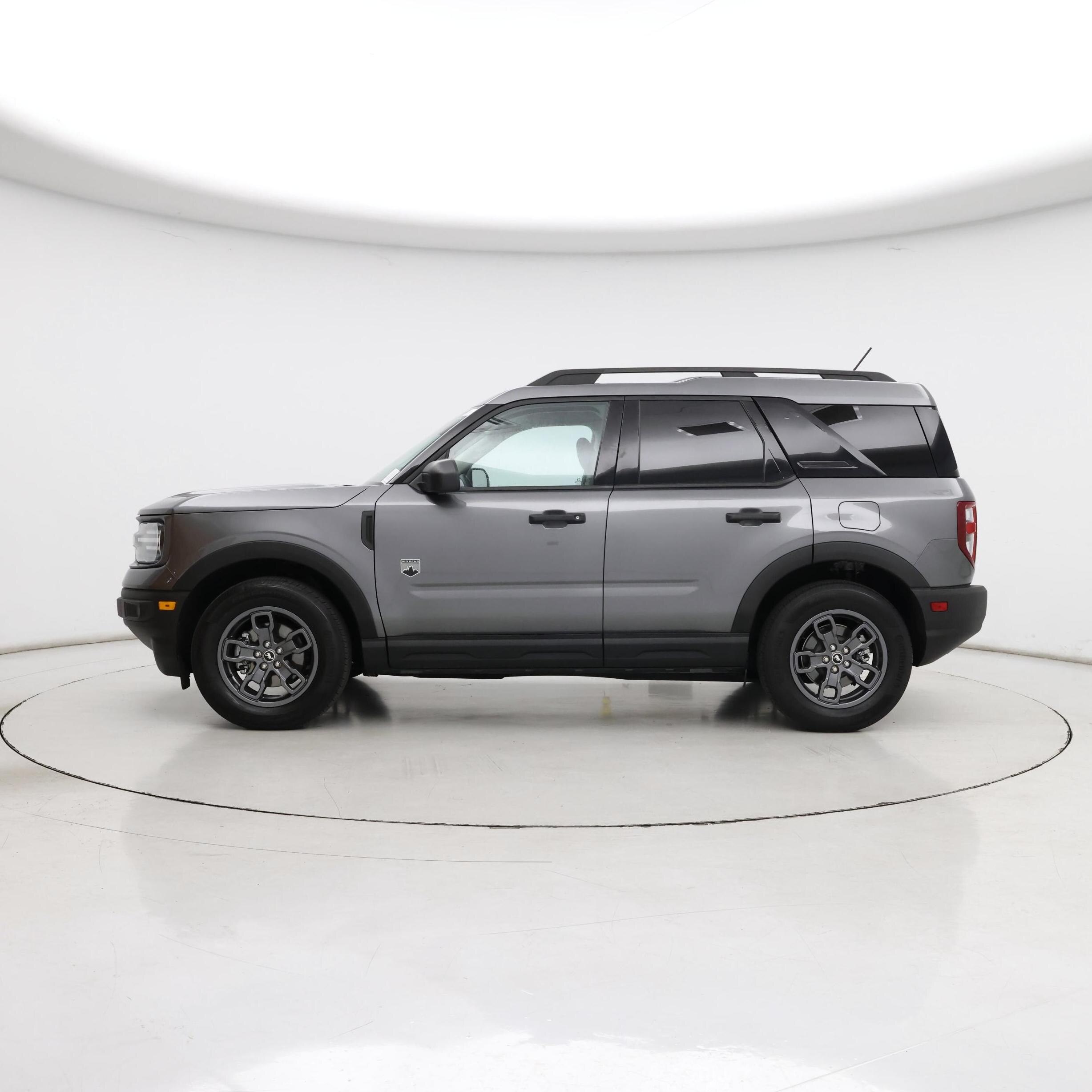 Thumbnail: 2023 Ford Bronco Sport - 3