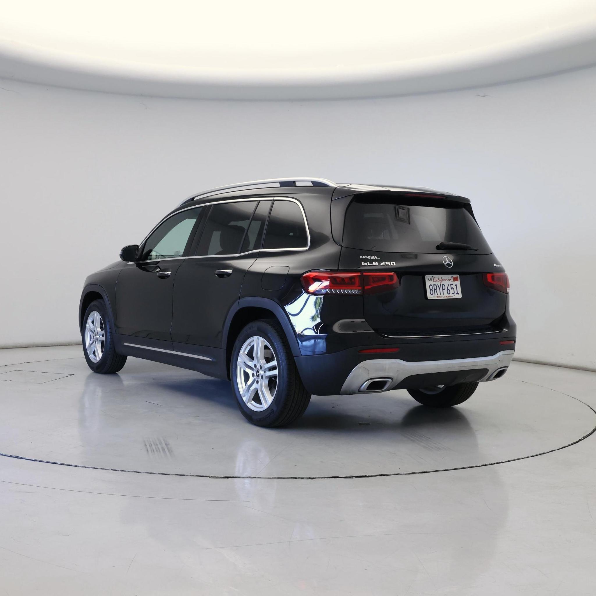 Thumbnail: 2020 Mercedes-Benz GLB - 2