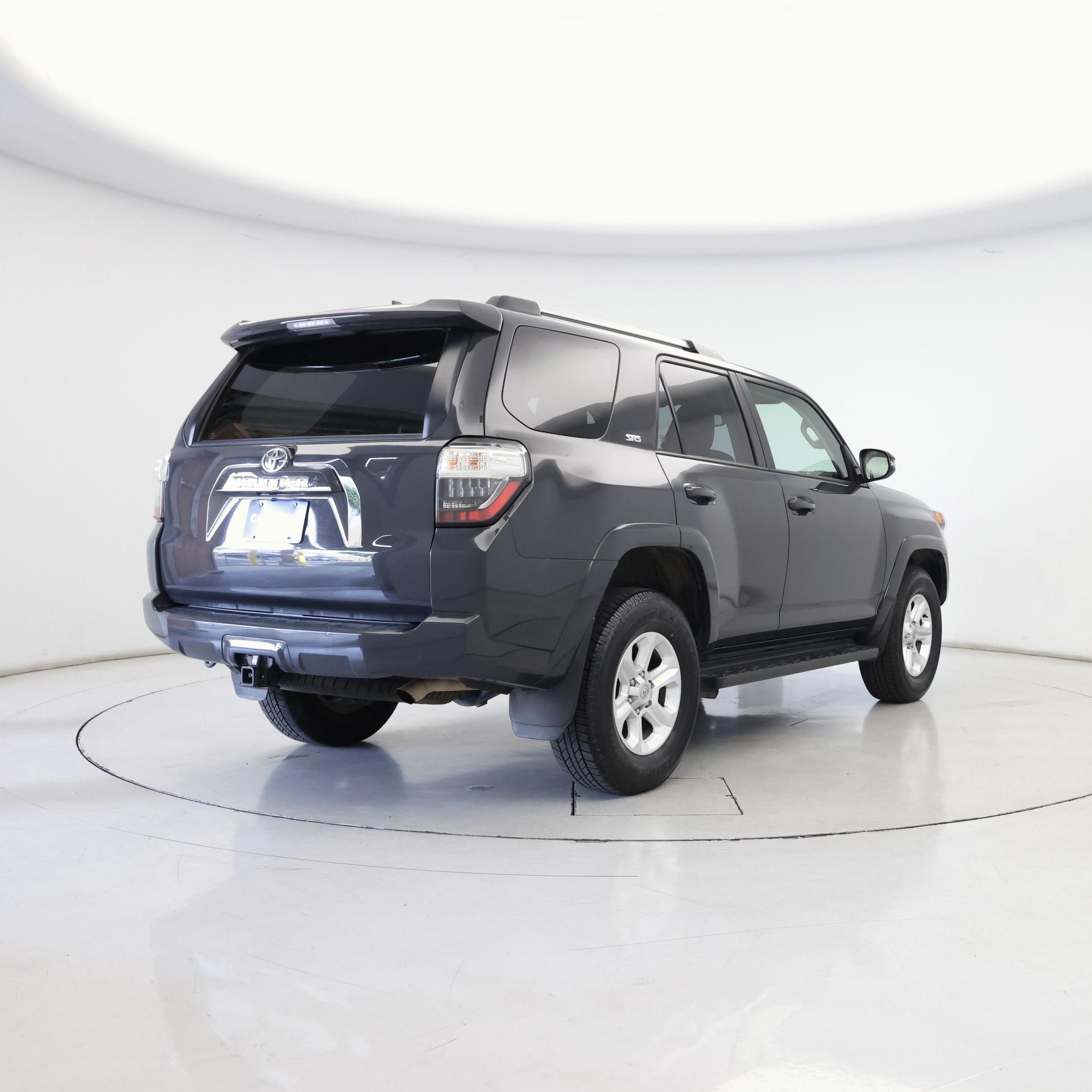 Thumbnail: 2024 Toyota 4Runner - 8