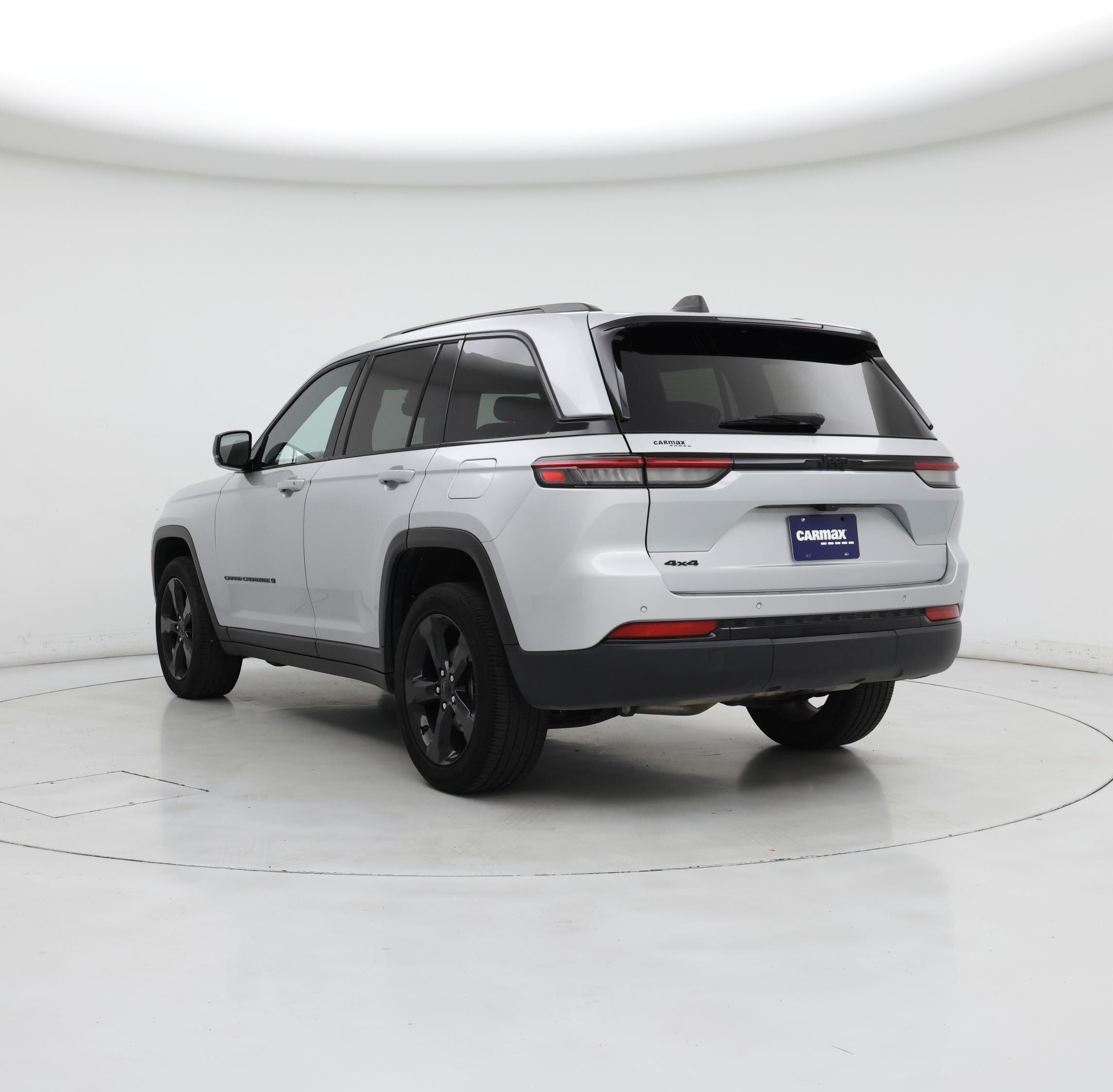 Thumbnail: 2023 Jeep Grand Cherokee - 2