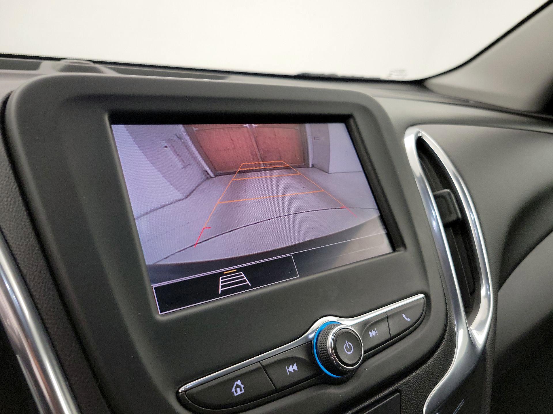 Thumbnail: 2022 Chevrolet Equinox - 14