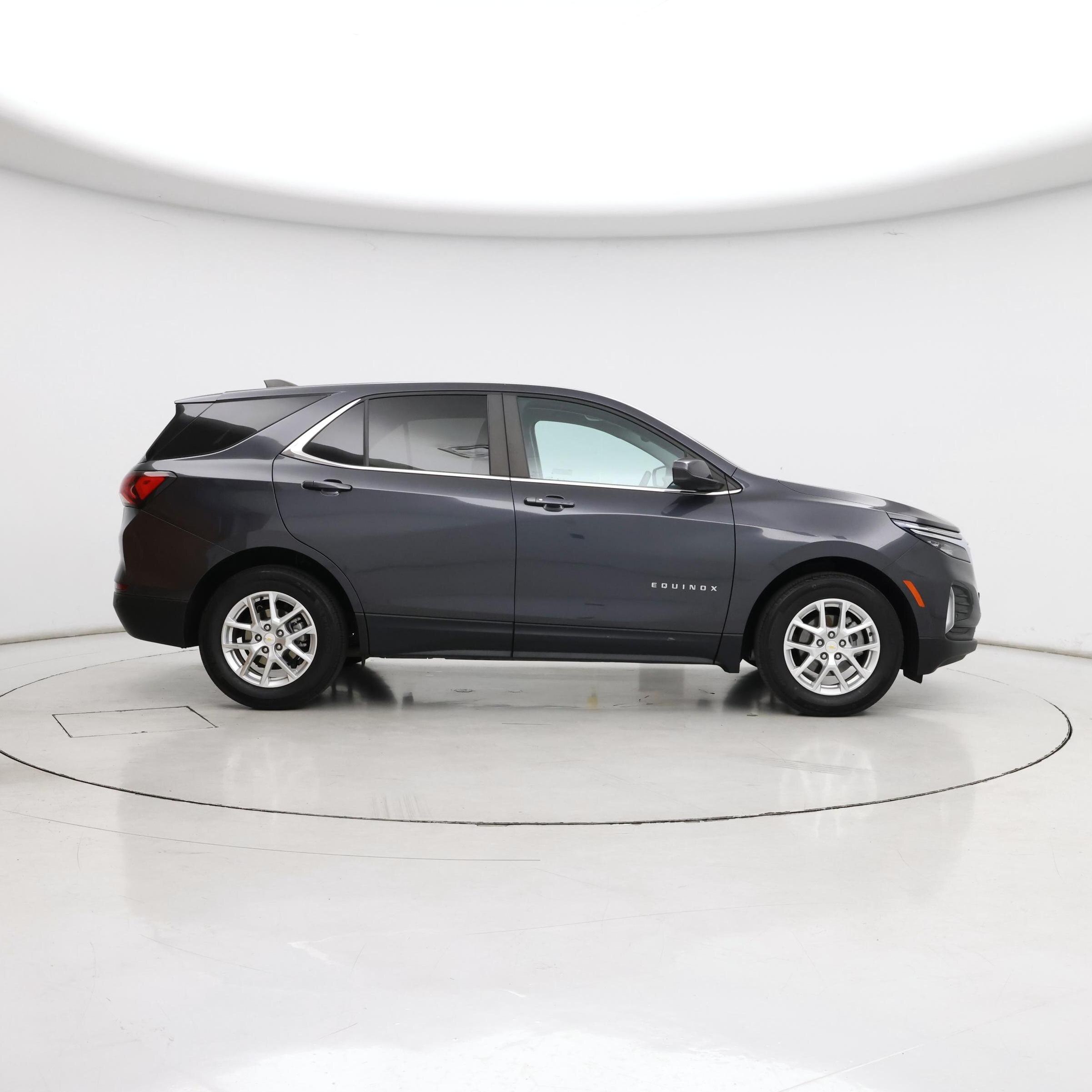 Thumbnail: 2022 Chevrolet Equinox - 7