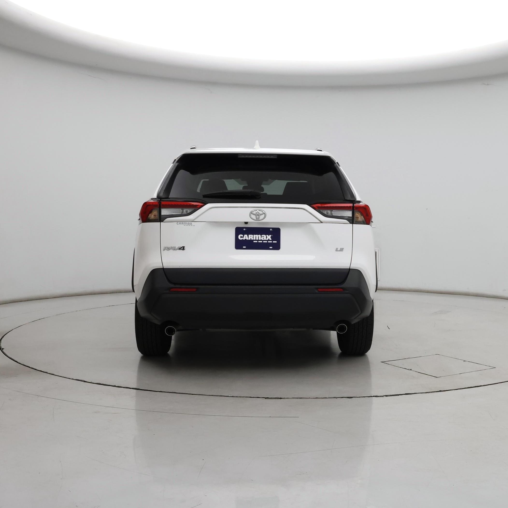 Thumbnail: 2021 Toyota RAV4 - 6